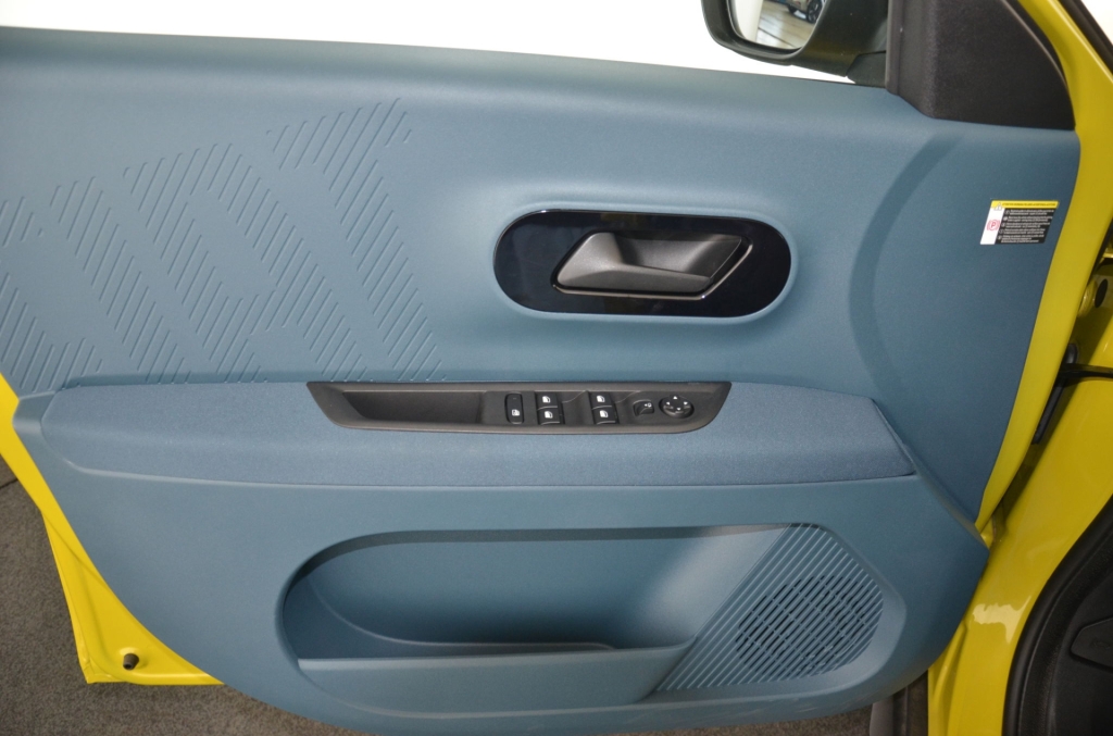 FIAT Grande Panda Elektro La Prima-image-22
