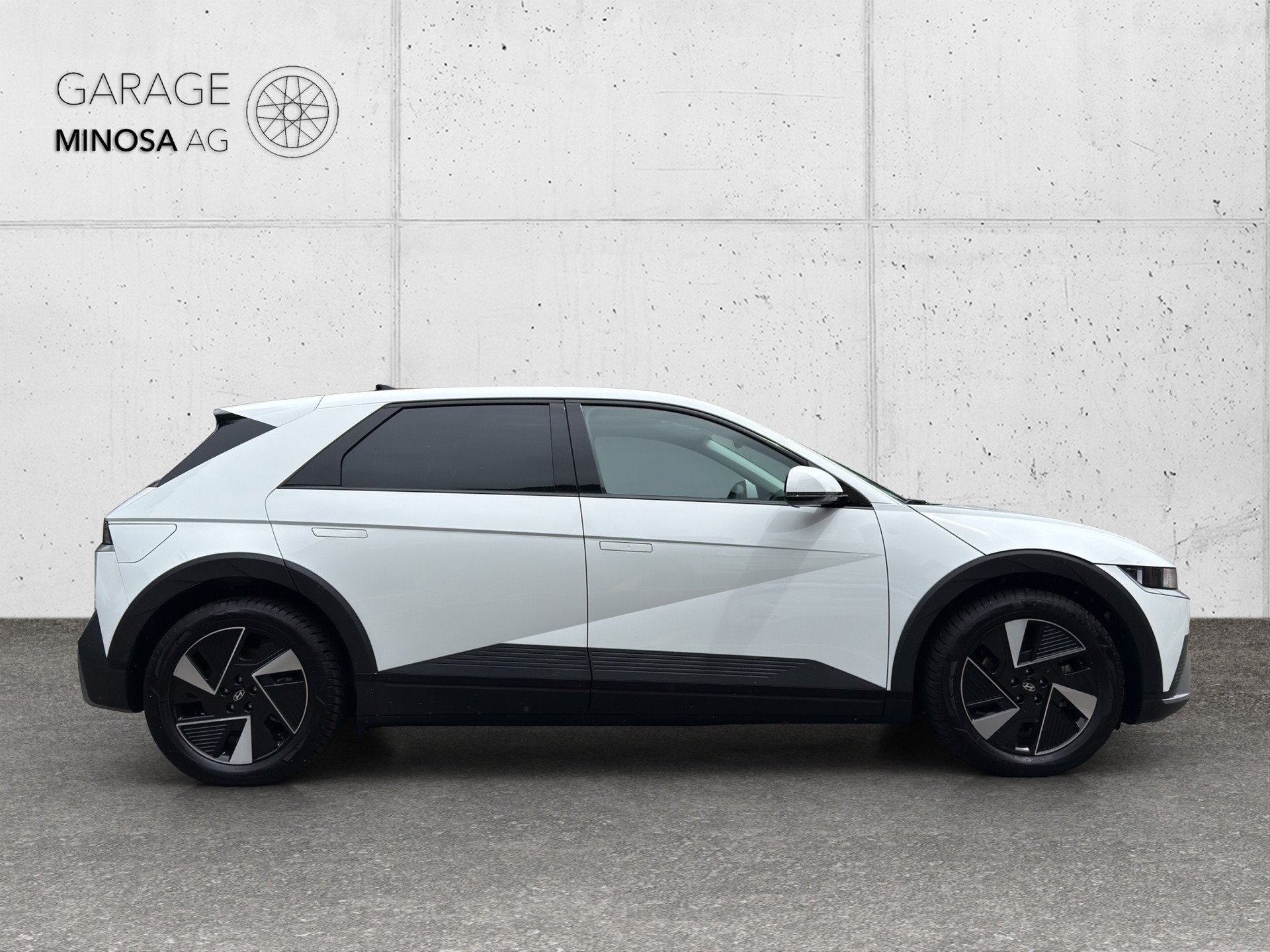 HYUNDAI Ioniq 5 84kWh Amplia 2WD-image-5
