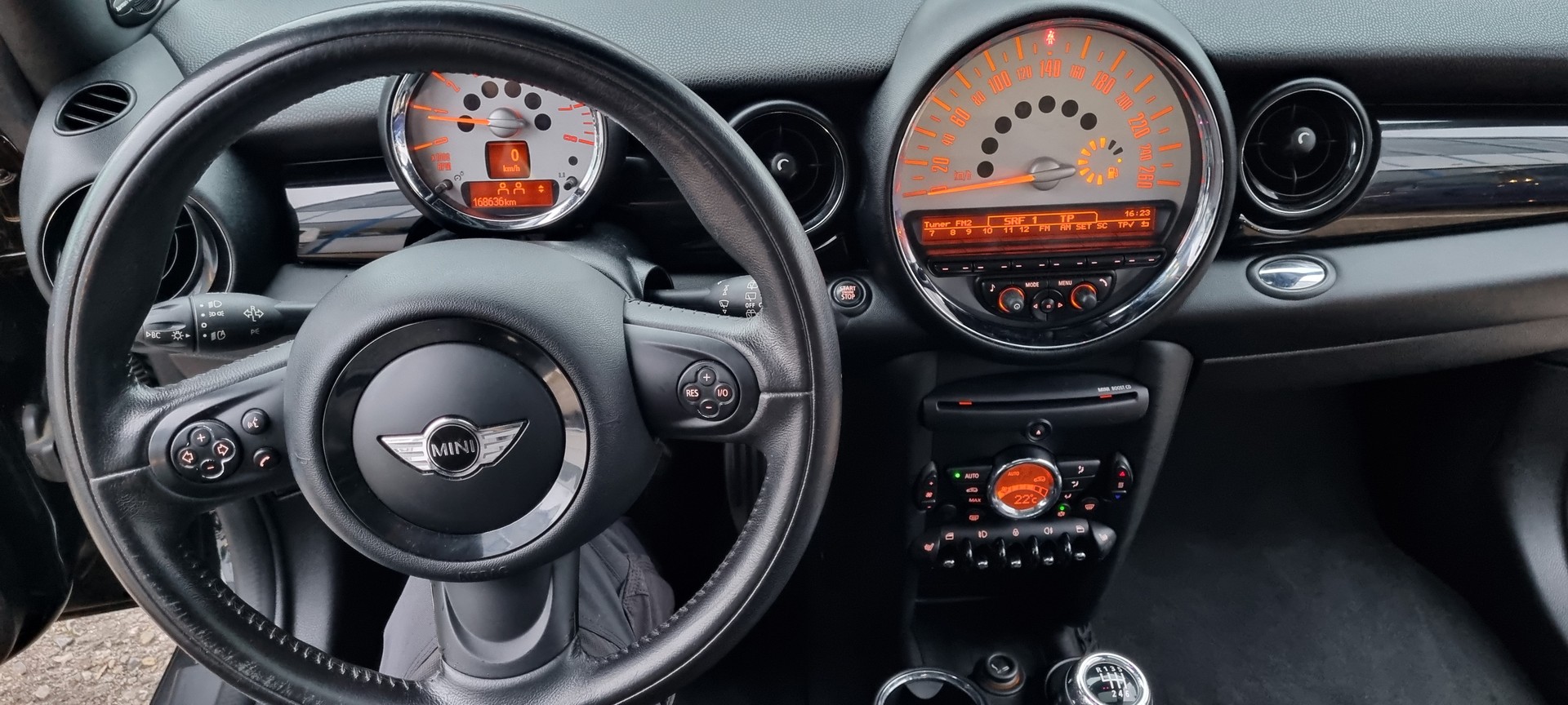 MINI S-image-12