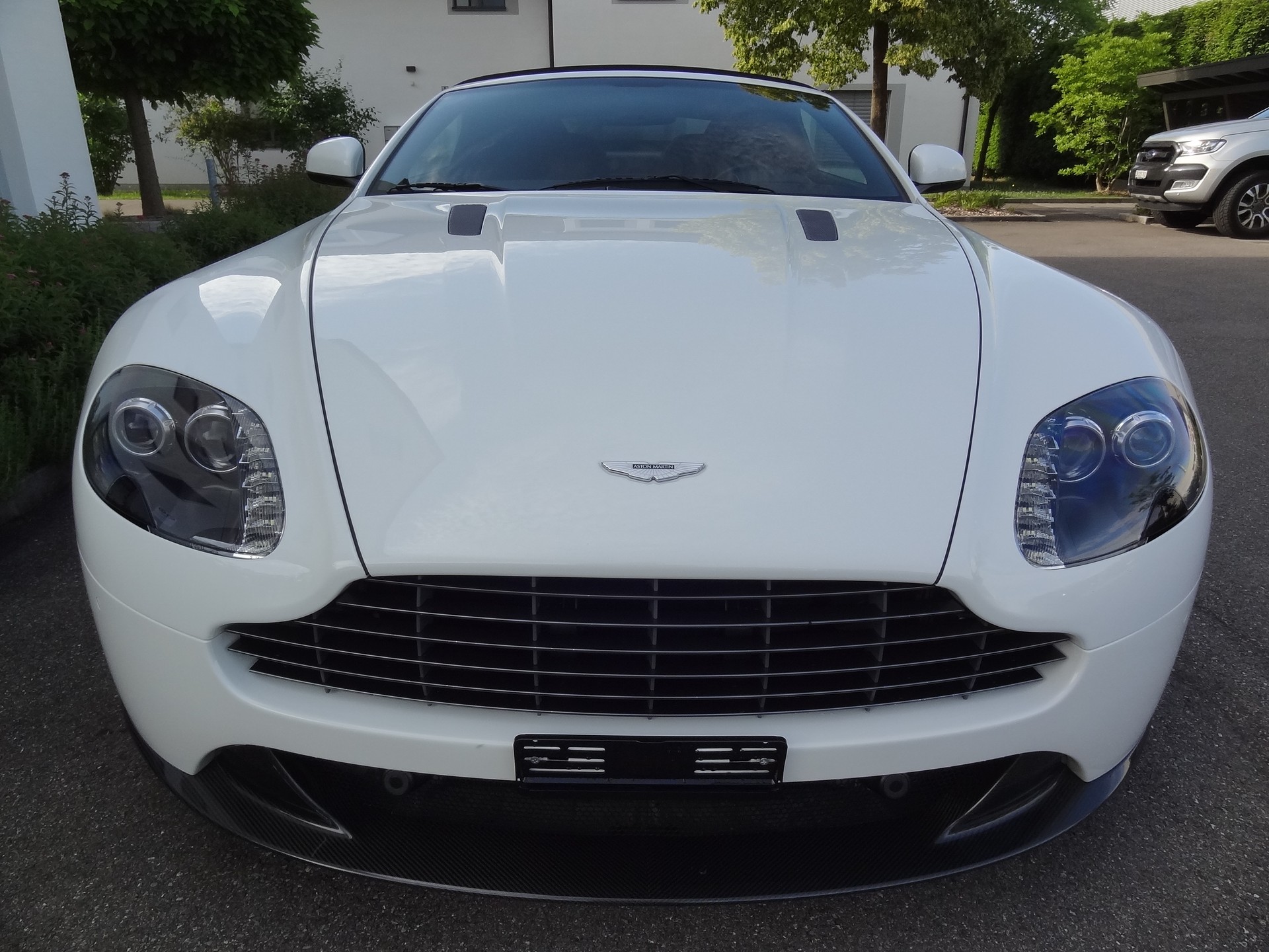 ASTON MARTIN V8 Vantage 4.7 S Sportshift-image-7
