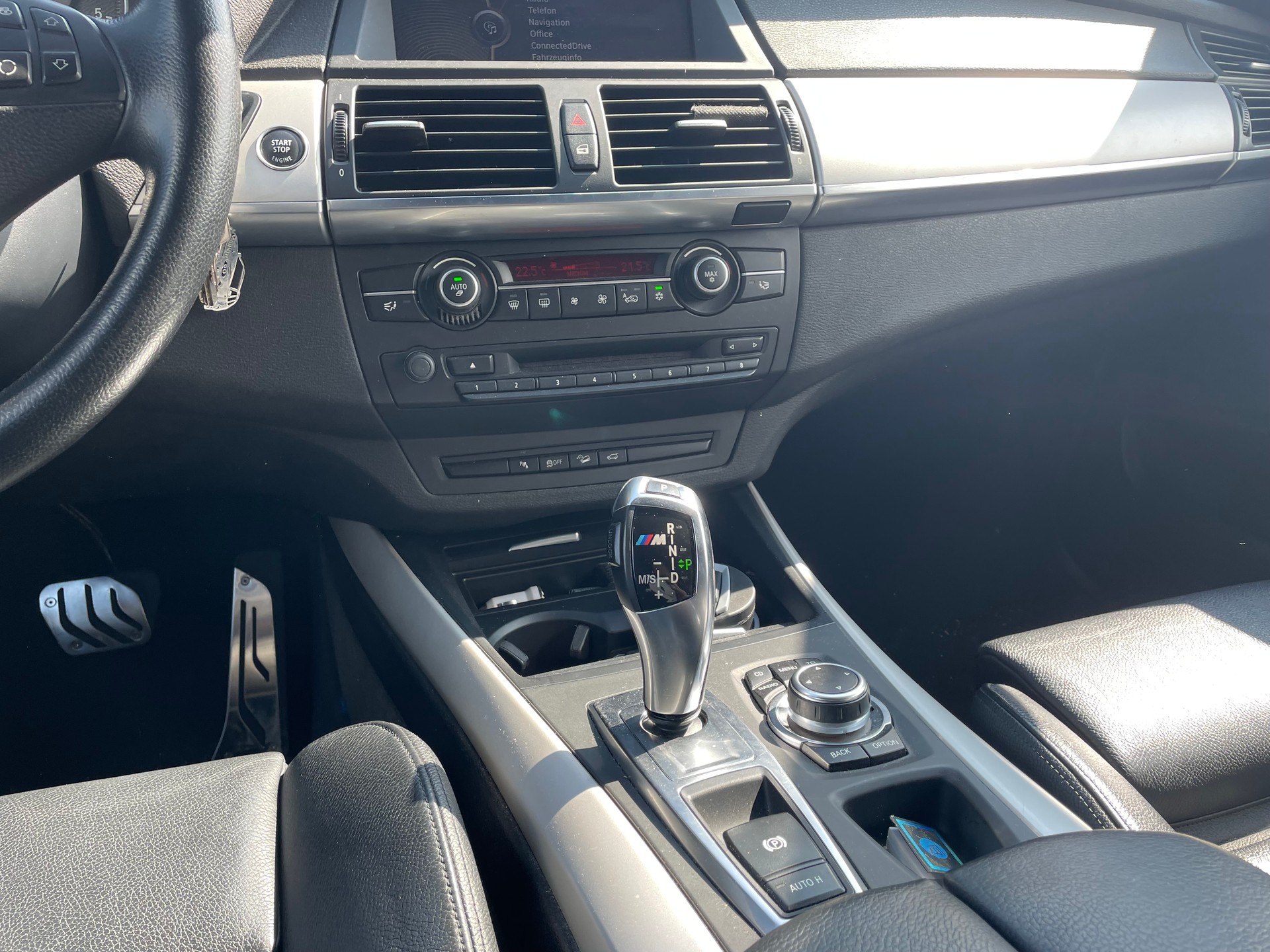 BMW X5 E70-image-10