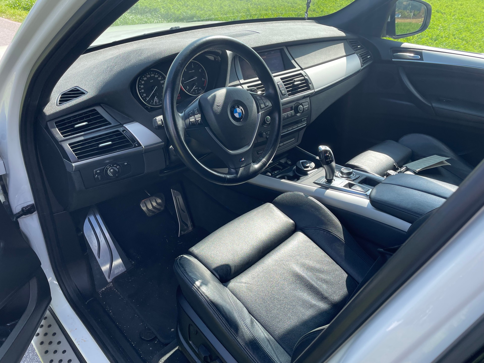 BMW X5 E70-image-9