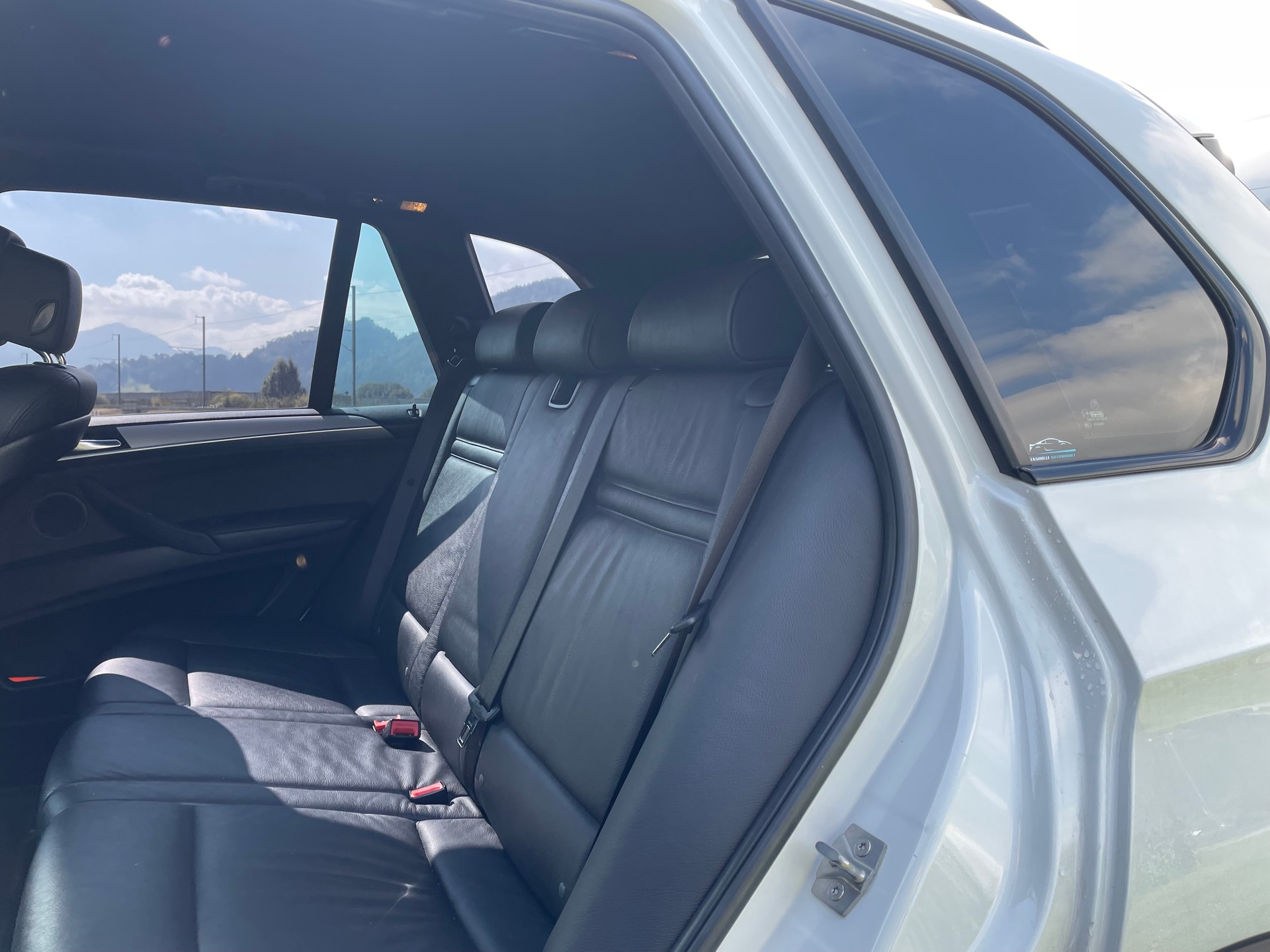 BMW X5 E70-image-11