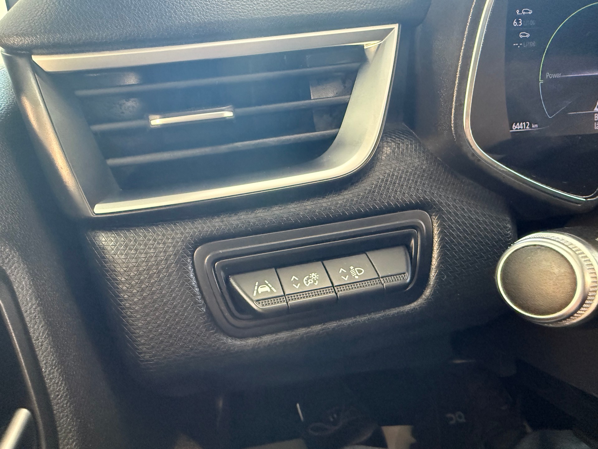 RENAULT Clio 1.6 E-Tech Zen-image-12