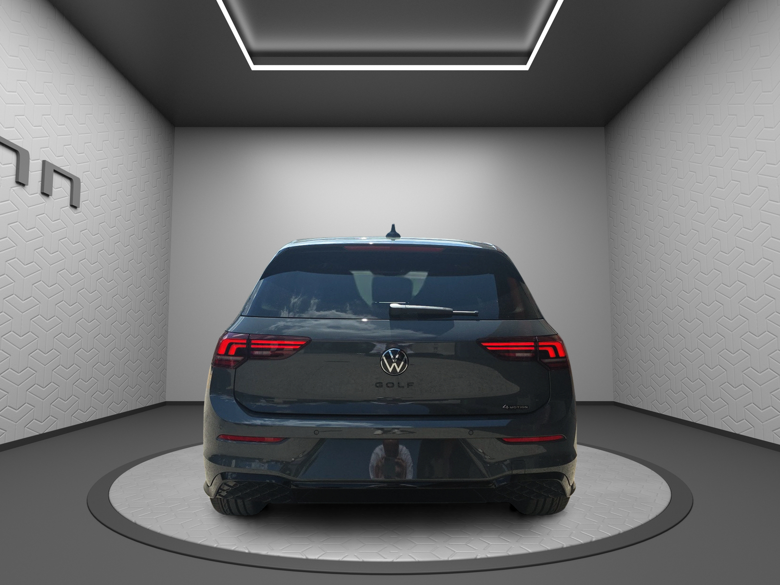 VW Golf 2.0 TSI R-Line DSG 4 Motion-image-4