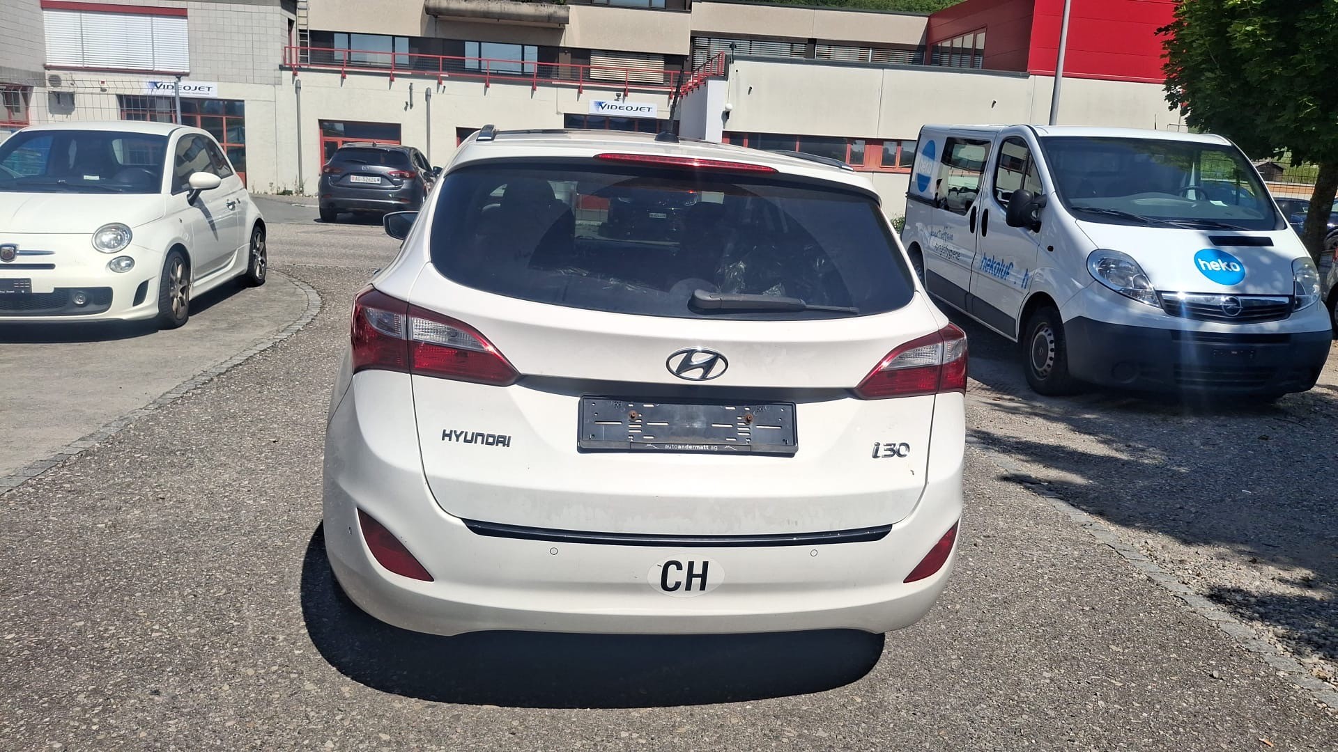 HYUNDAI i30 Wagon 1.6 CRDi Premium Automatic-image-11