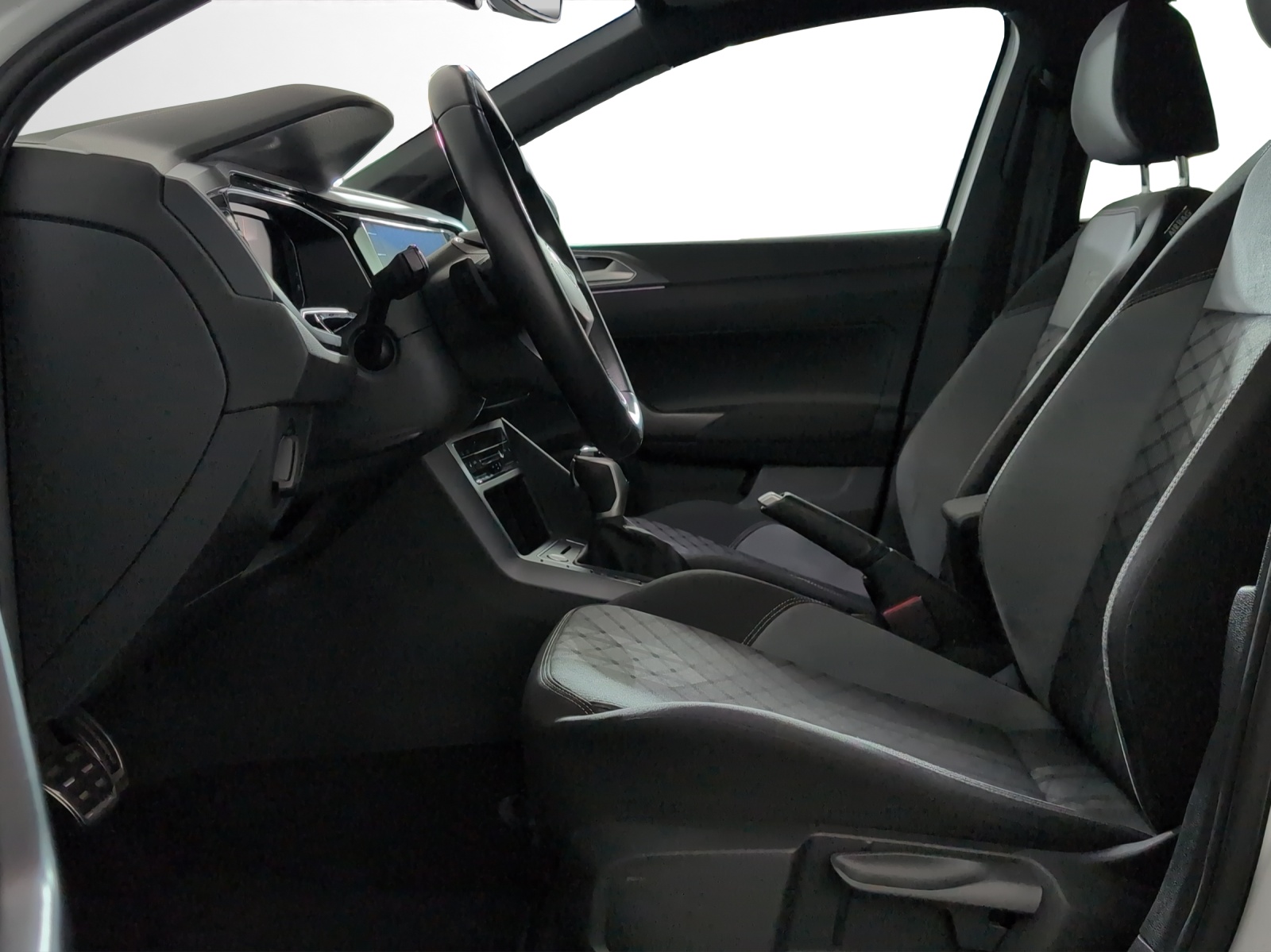 VW Taigo 1.5 TSI R-Line DSG-image-5