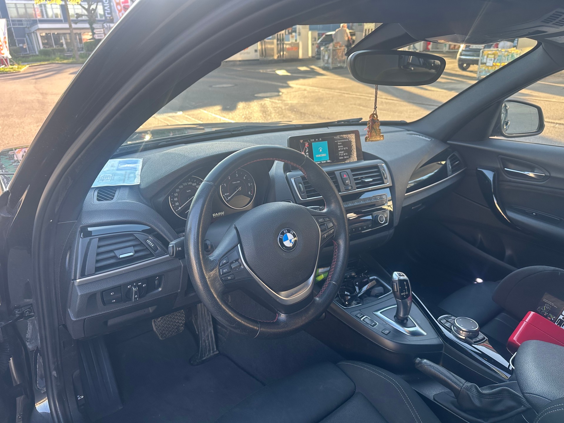 BMW 116d-image-4