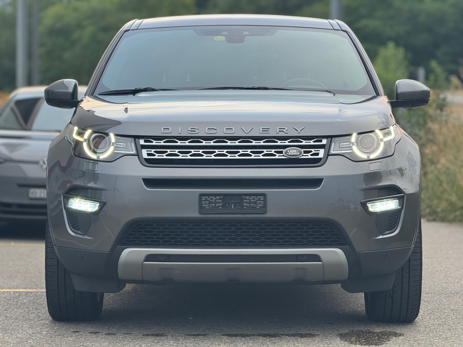 LAND ROVER Discovery Sport 2.0 TD4 HSE AT9-image-1