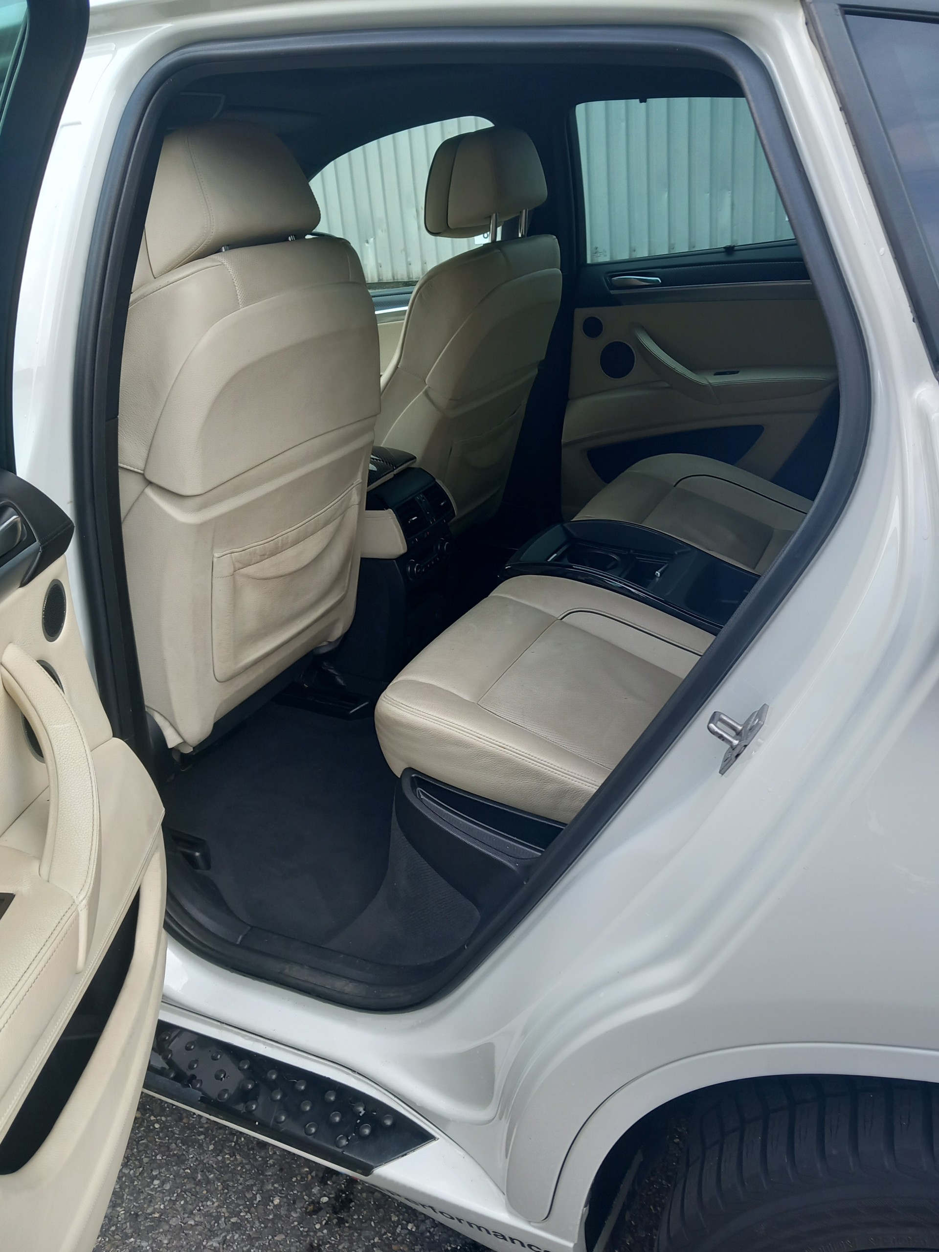 BMW X6 xDrive 40d Steptronic-image-8