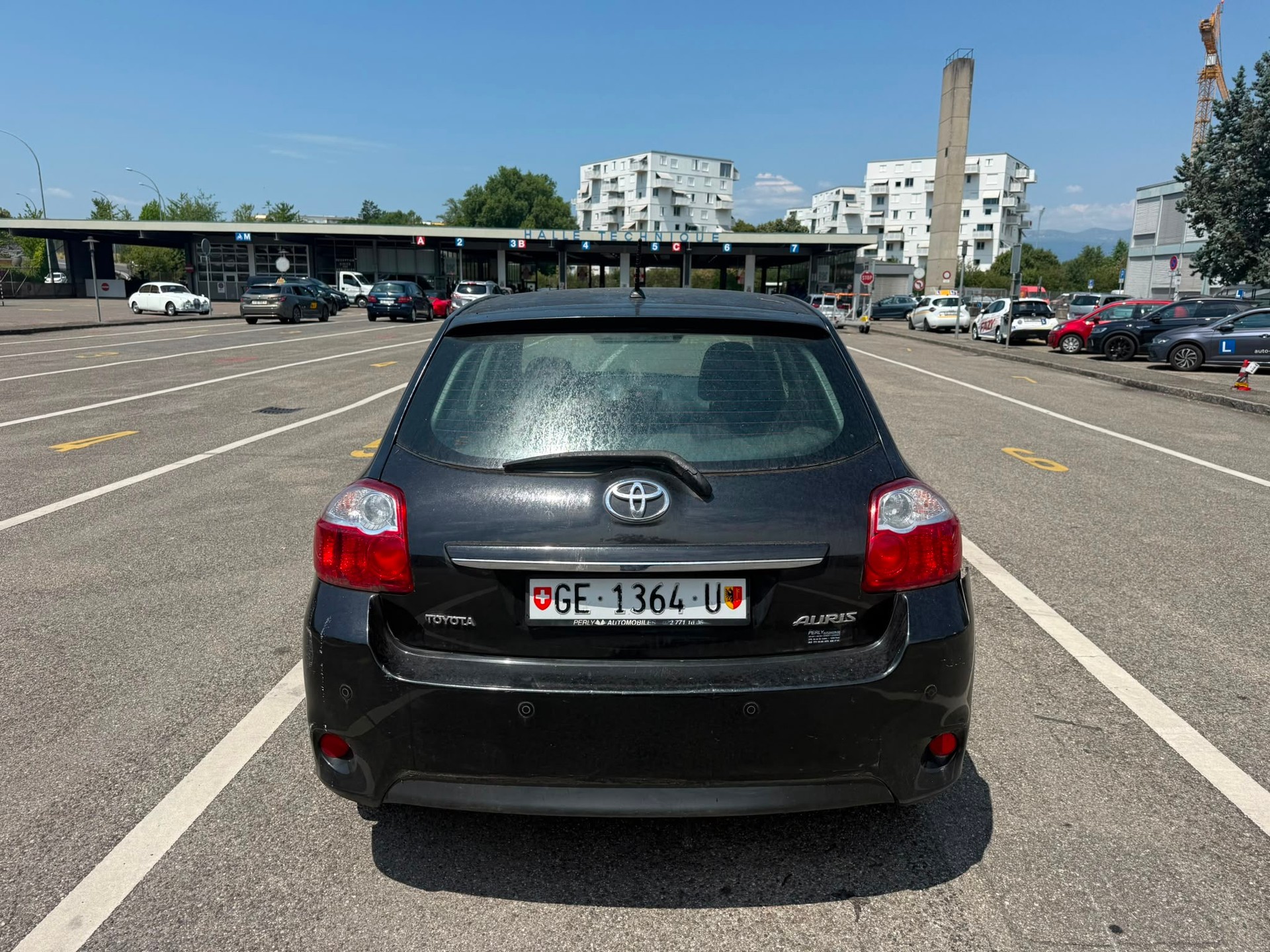 TOYOTA Auris 1.6 Linea Sol-image-2