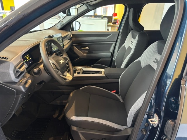 DACIA Bigster TCe 150 48V Journey 4x4-image-8