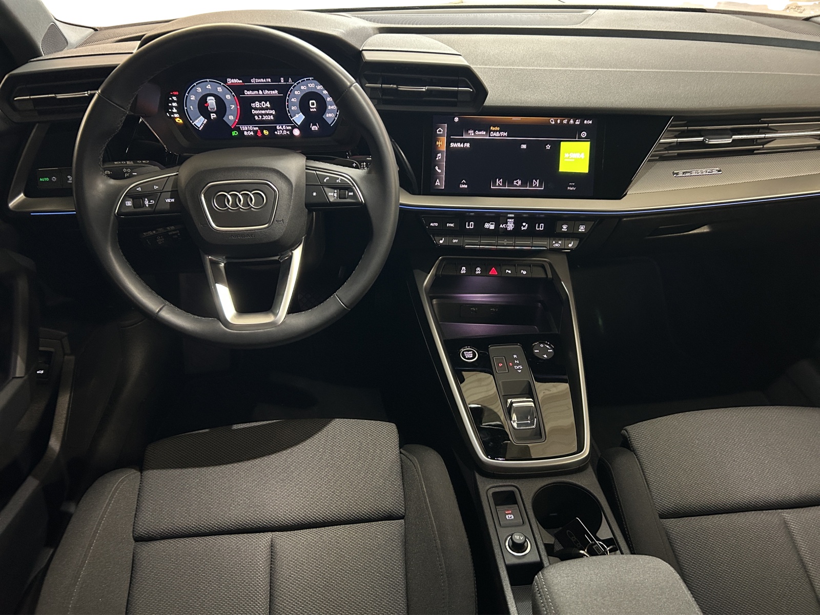 AUDI A3 Sportback 40 TFSI advanced quattro S-tronic-image-10