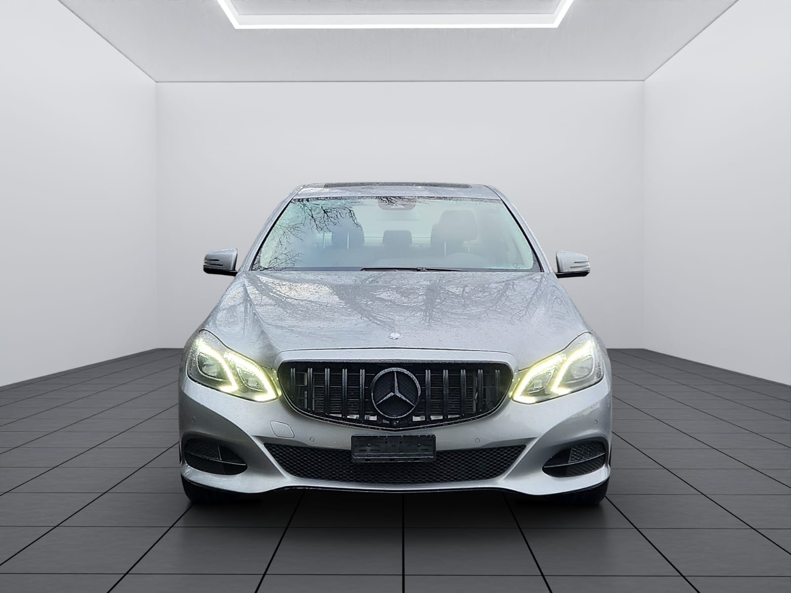 MERCEDES-BENZ E 500 Avantgarde 4Matic 7G-Tronic-image-1