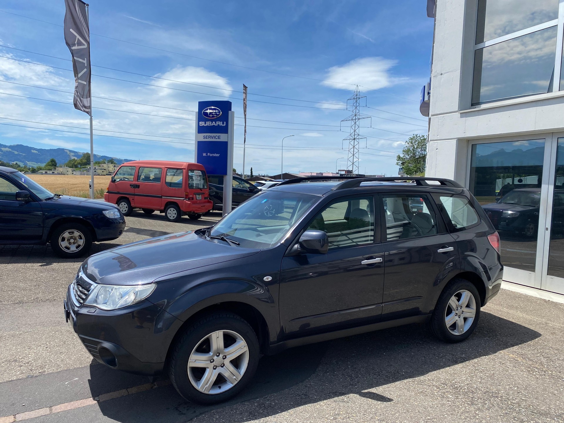 SUBARU Forester Station 2.0 X Swiss-image-1