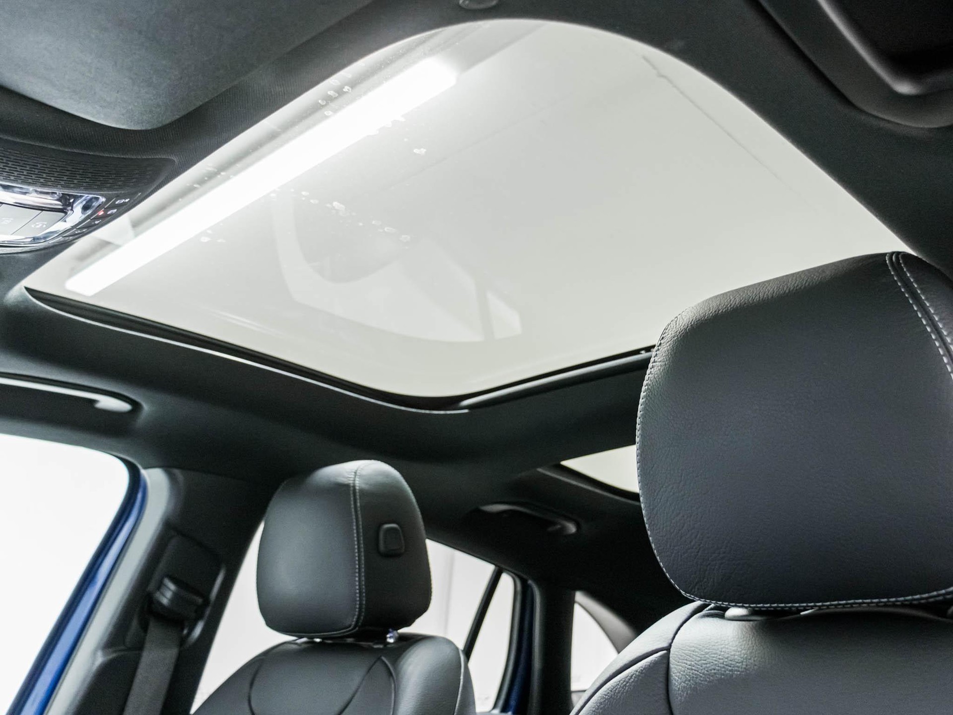 MERCEDES-BENZ GLA 35 AMG 4MATIC-image-8