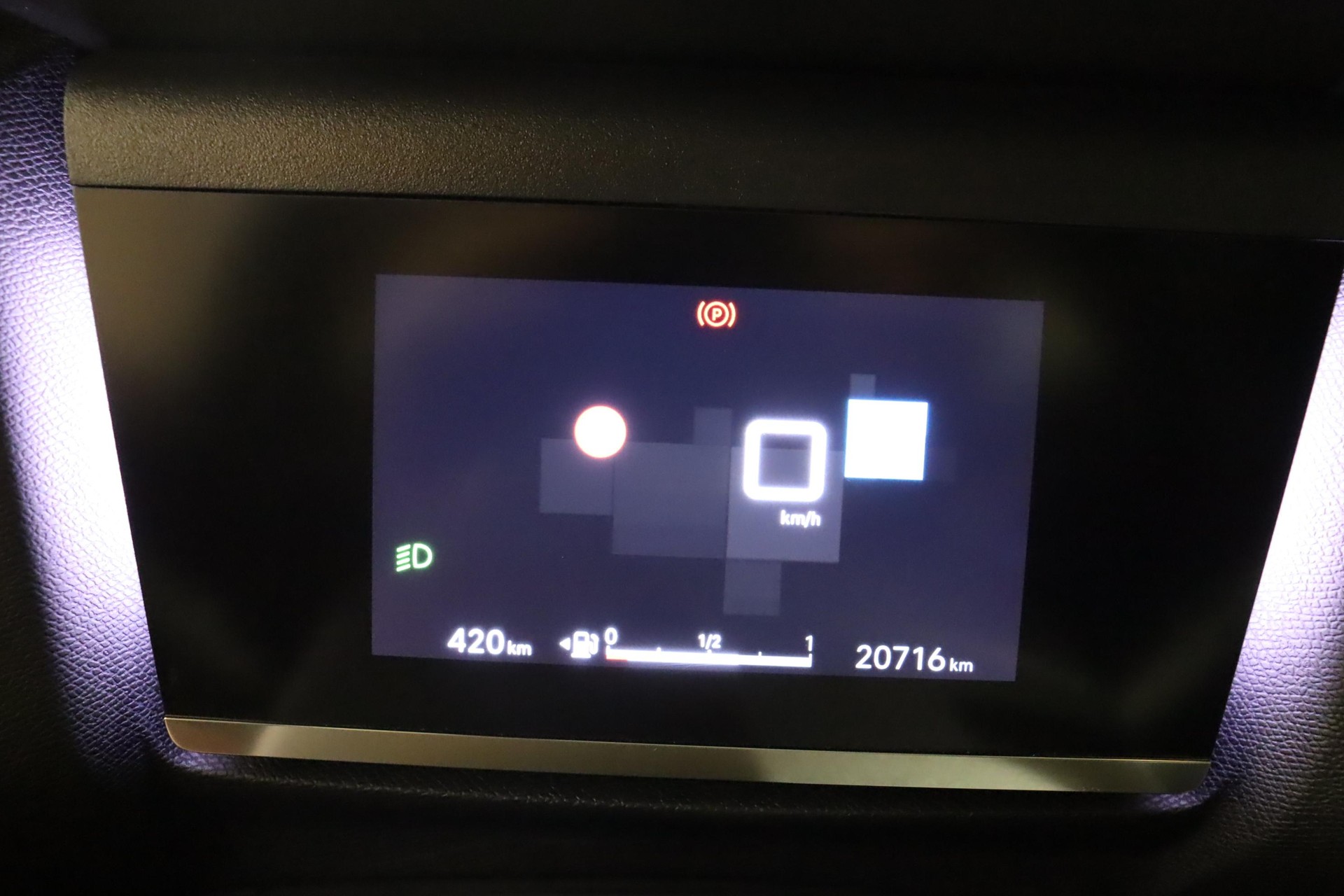CITROEN C4 1.2 PureTech Swiss Edition-image-14