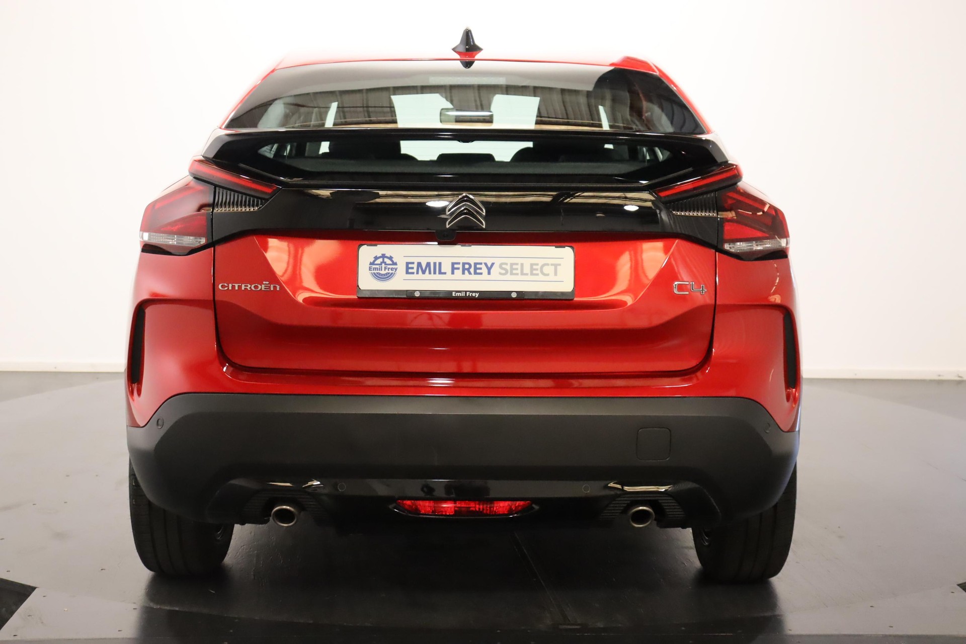 CITROEN C4 1.2 PureTech Swiss Edition-image-3