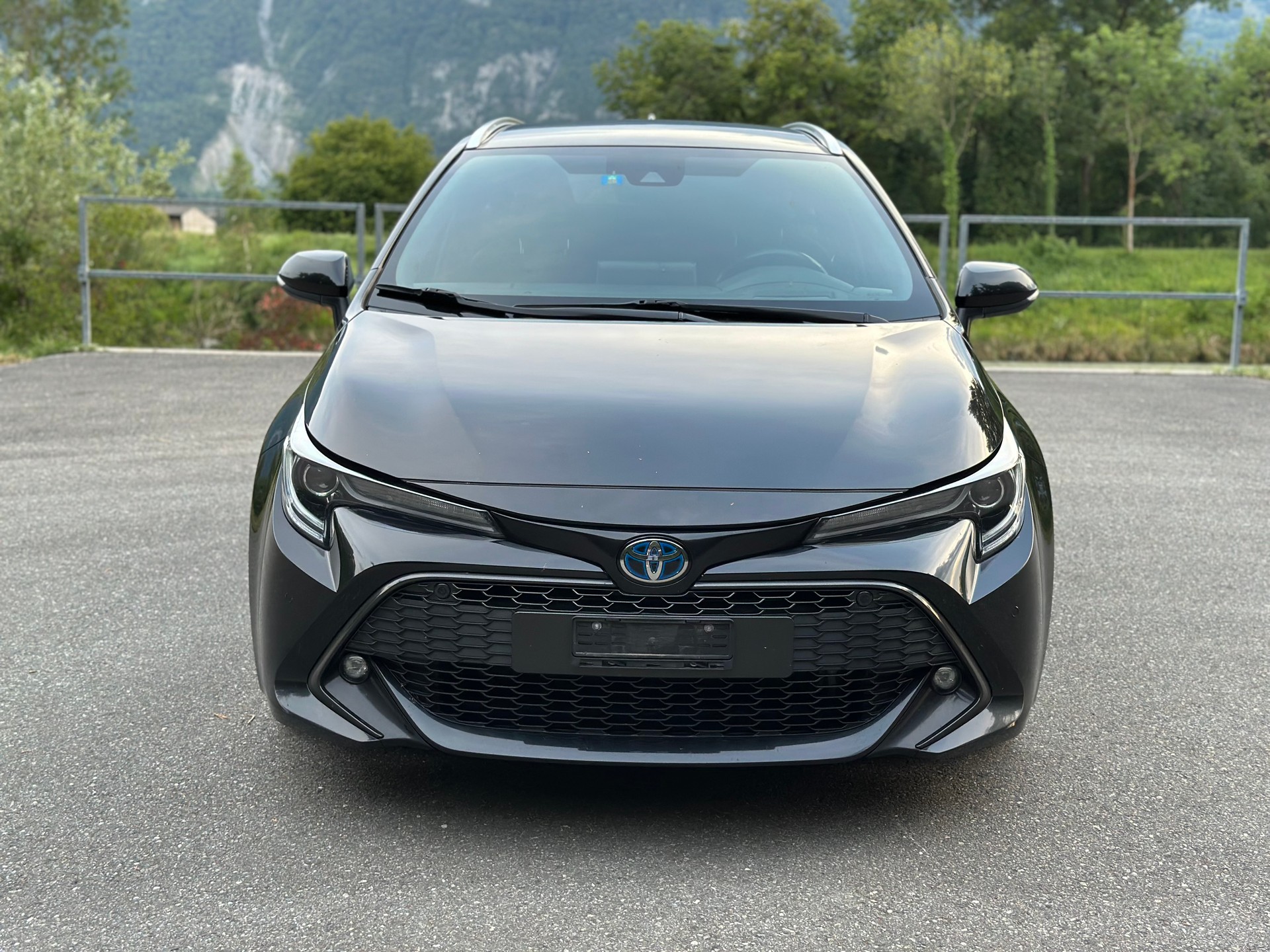 TOYOTA Corolla Touring Sports 1.8 HSD Trend e-CVT-image-5