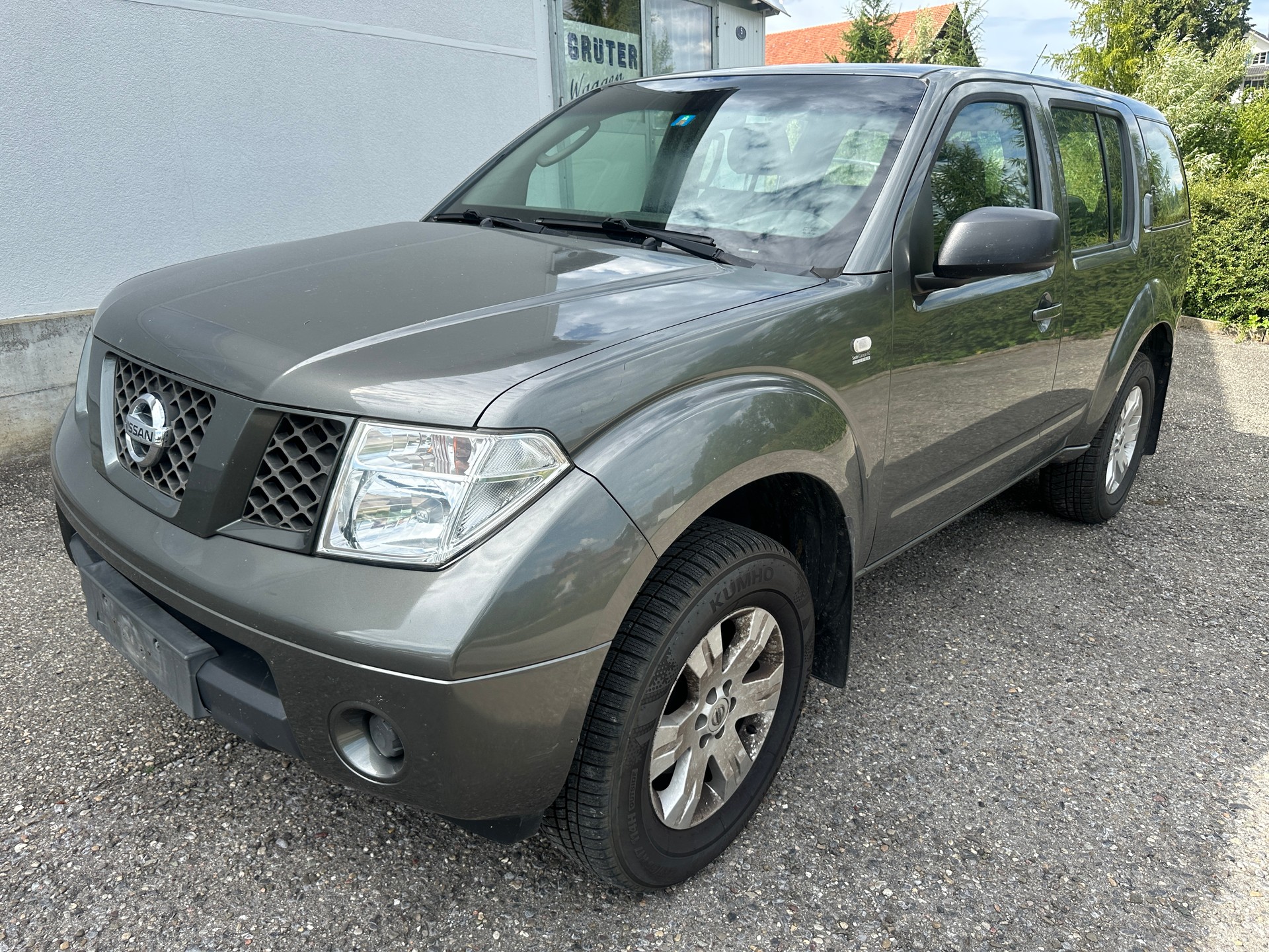 NISSAN Pathfinder 2.5 dCi XE-image-0