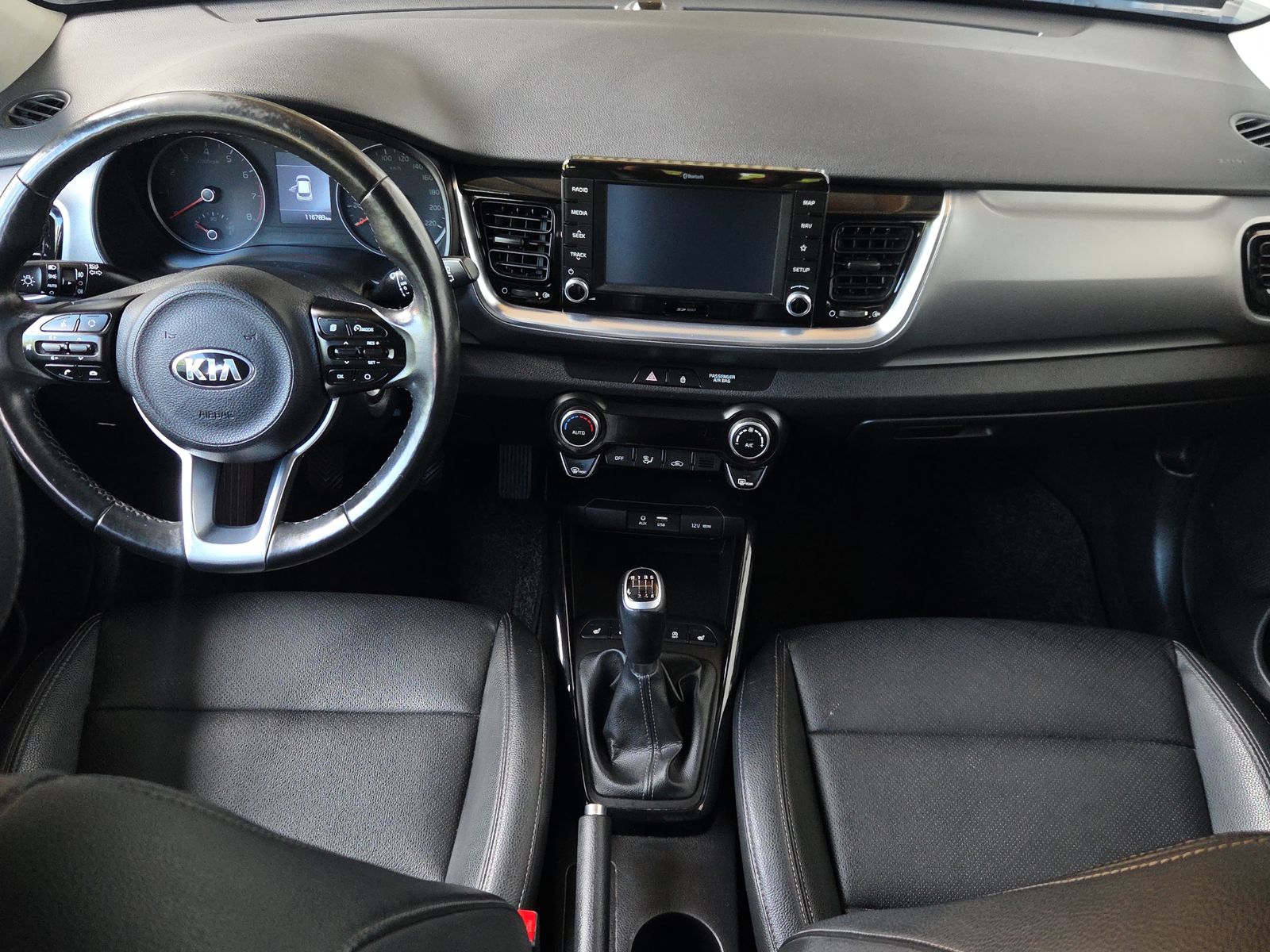 KIA Stonic 1.4 CVVT-image-8