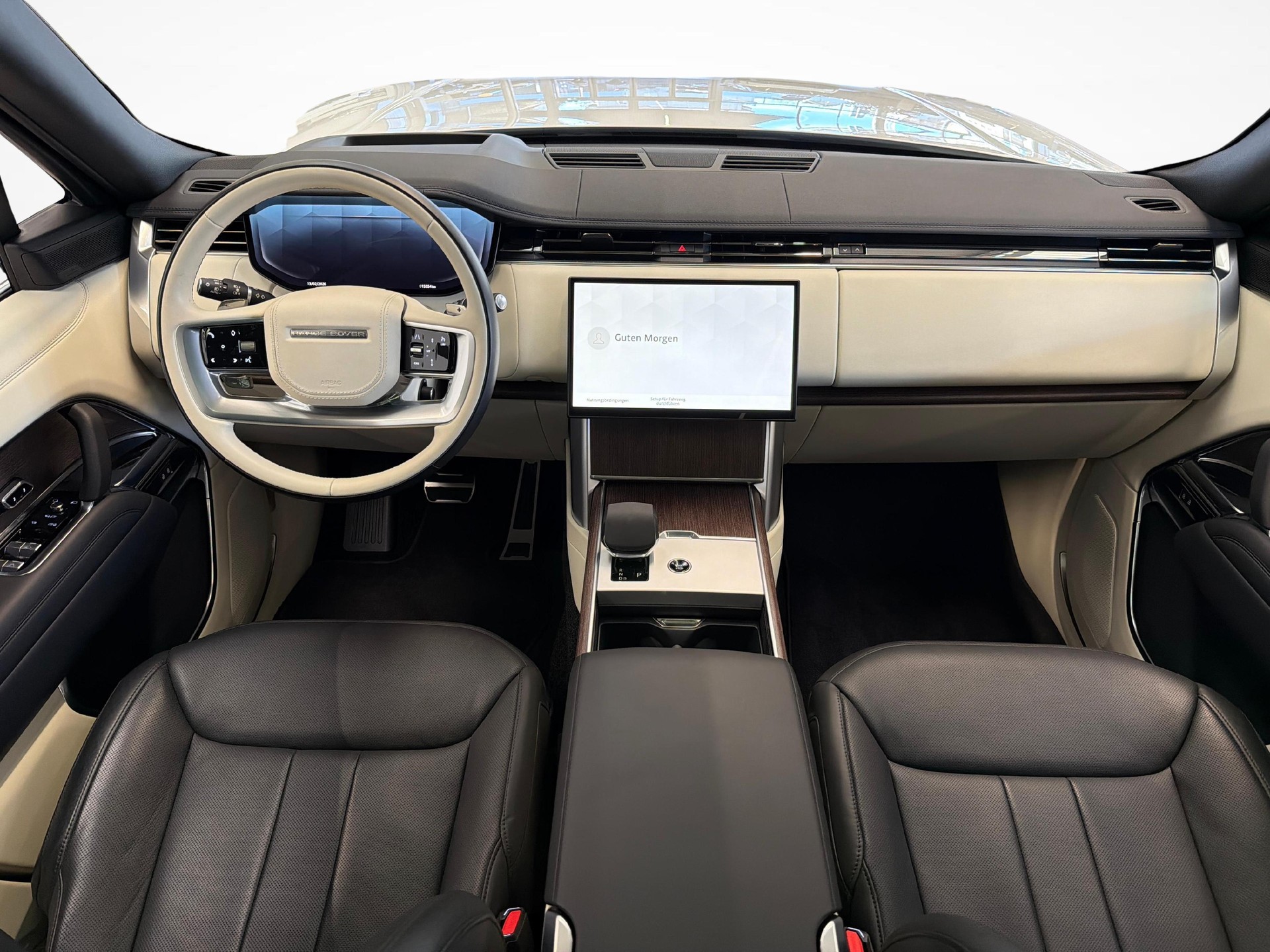 LAND ROVER Range Rover 3.0 D I6 300 HSE-image-8