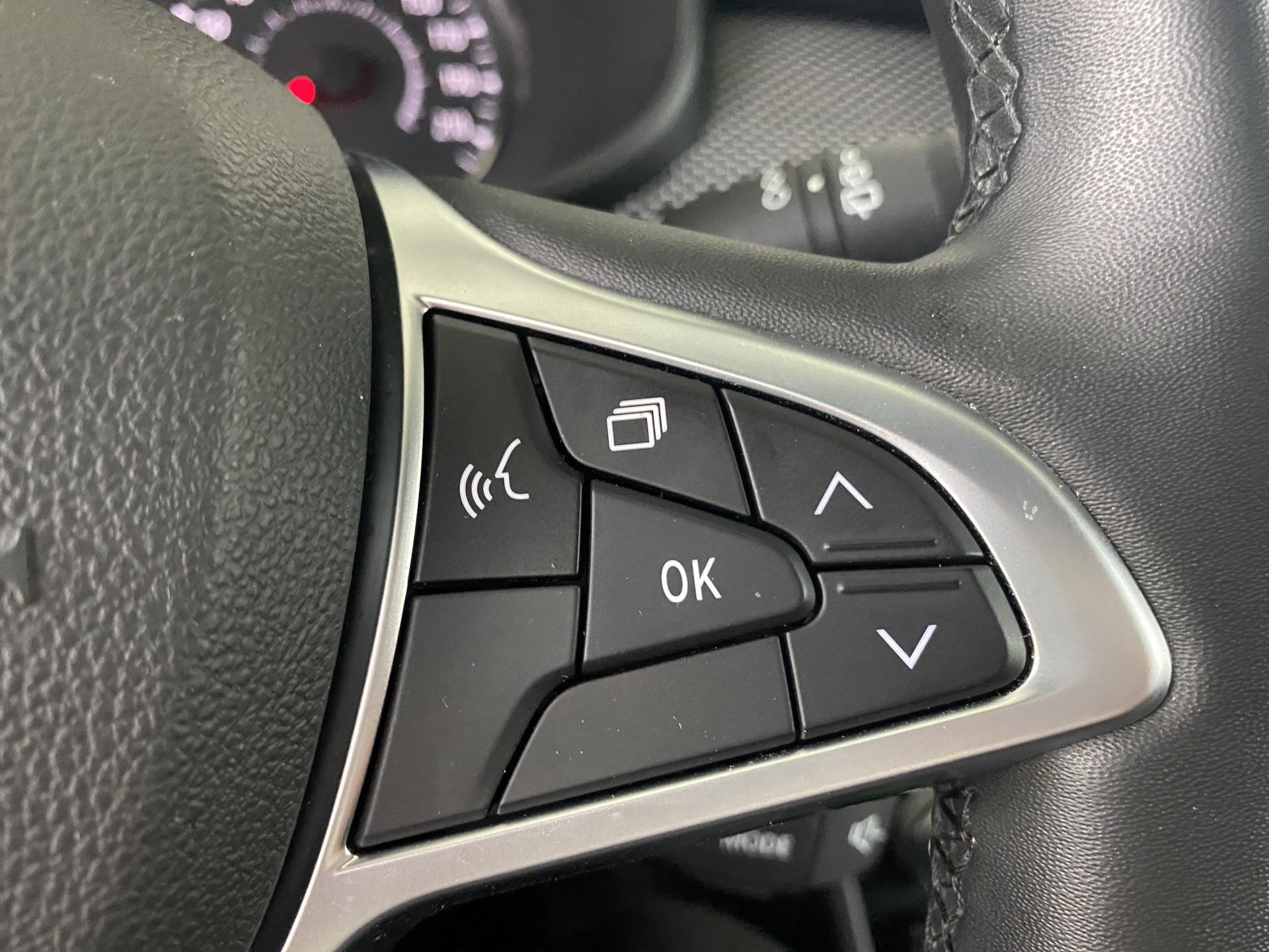 DACIA Sandero Stepway TCe 90 Comfort-image-16