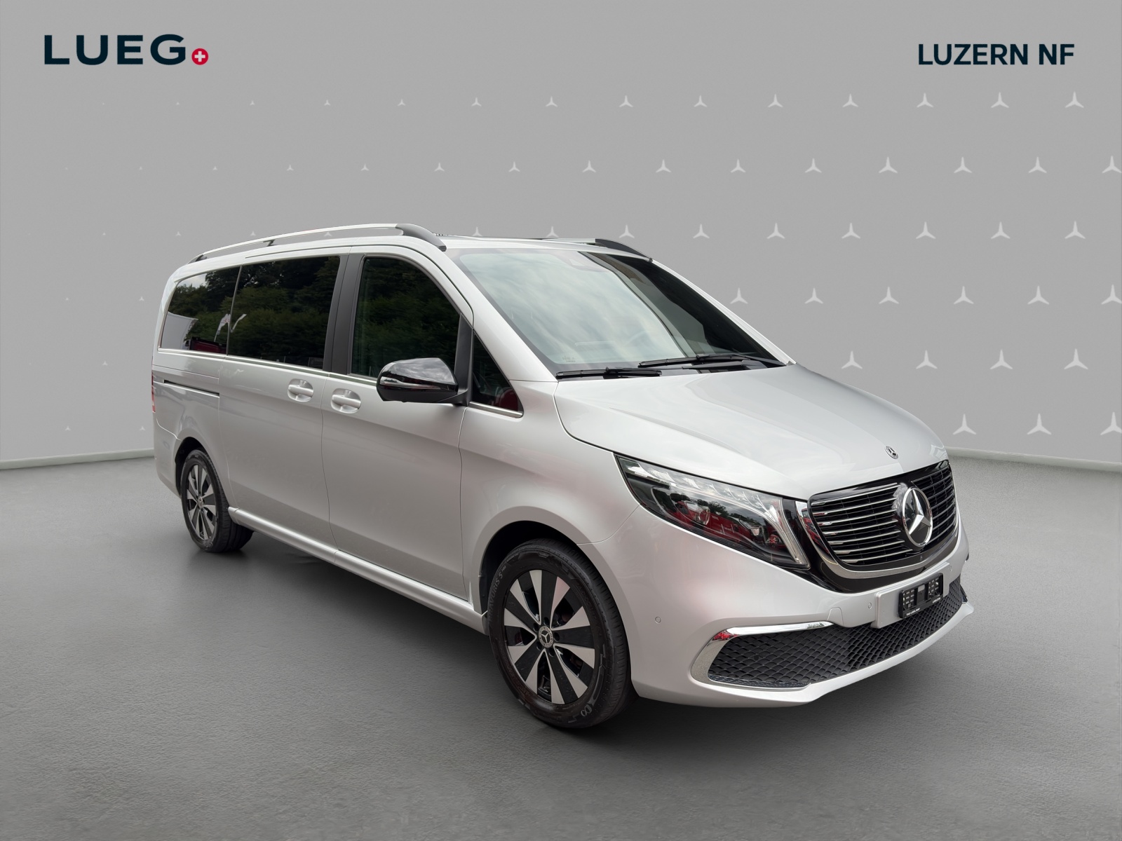 MERCEDES-BENZ EQV 300 Avantgarde lang-image-4