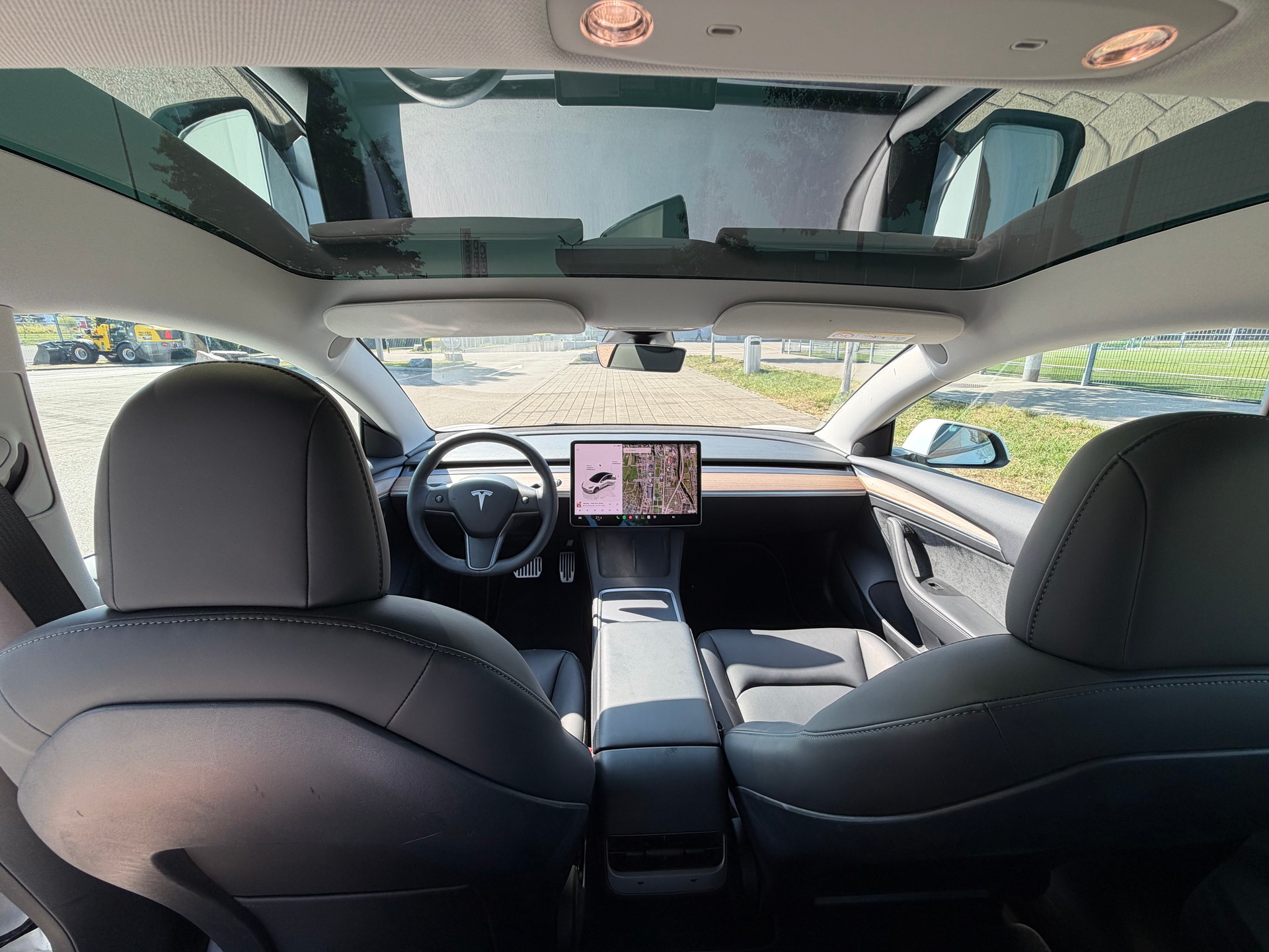 TESLA Long Range D-image-5