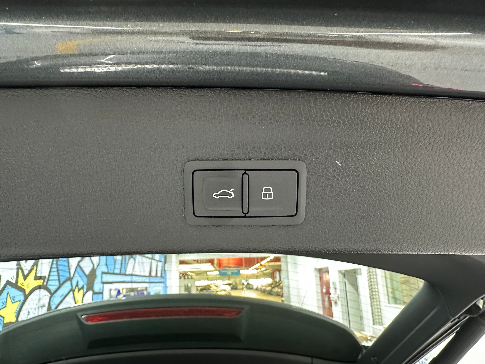 AUDI Q3 45 TFSI S line quattro S-tronic-image-12