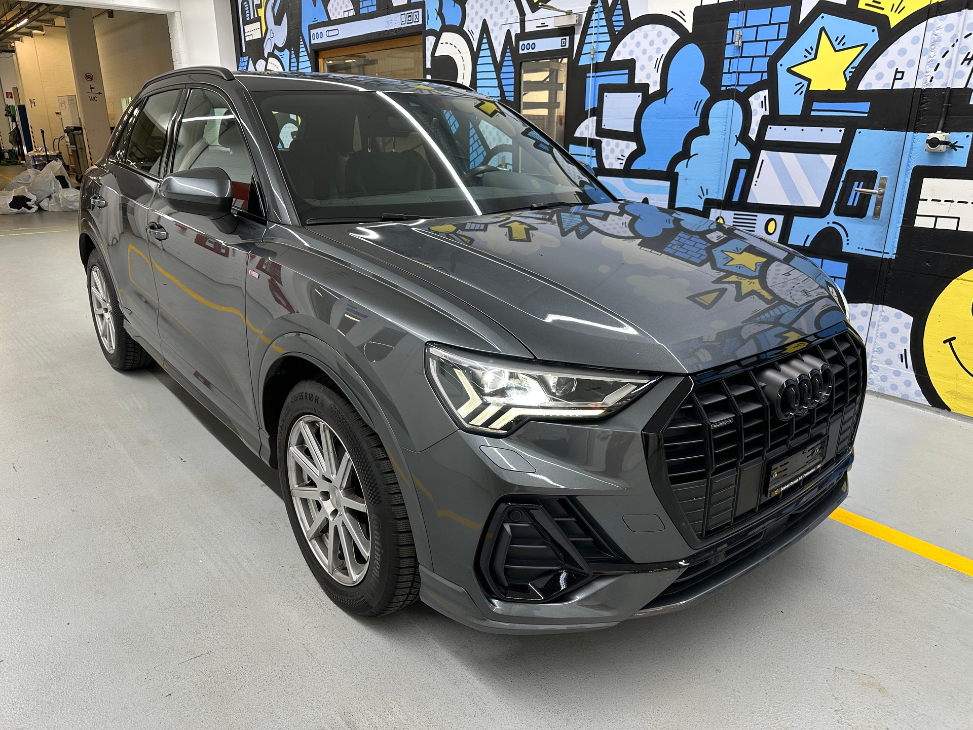 AUDI Q3 45 TFSI S line quattro S-tronic-image-0