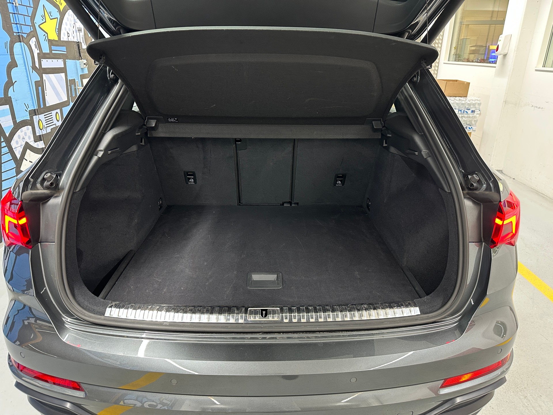 AUDI Q3 45 TFSI S line quattro S-tronic-image-7