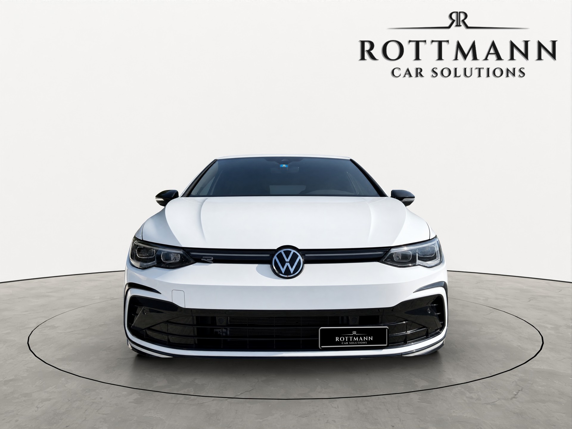 VW Golf 1.5 eTSI R-Line DSG-image-2