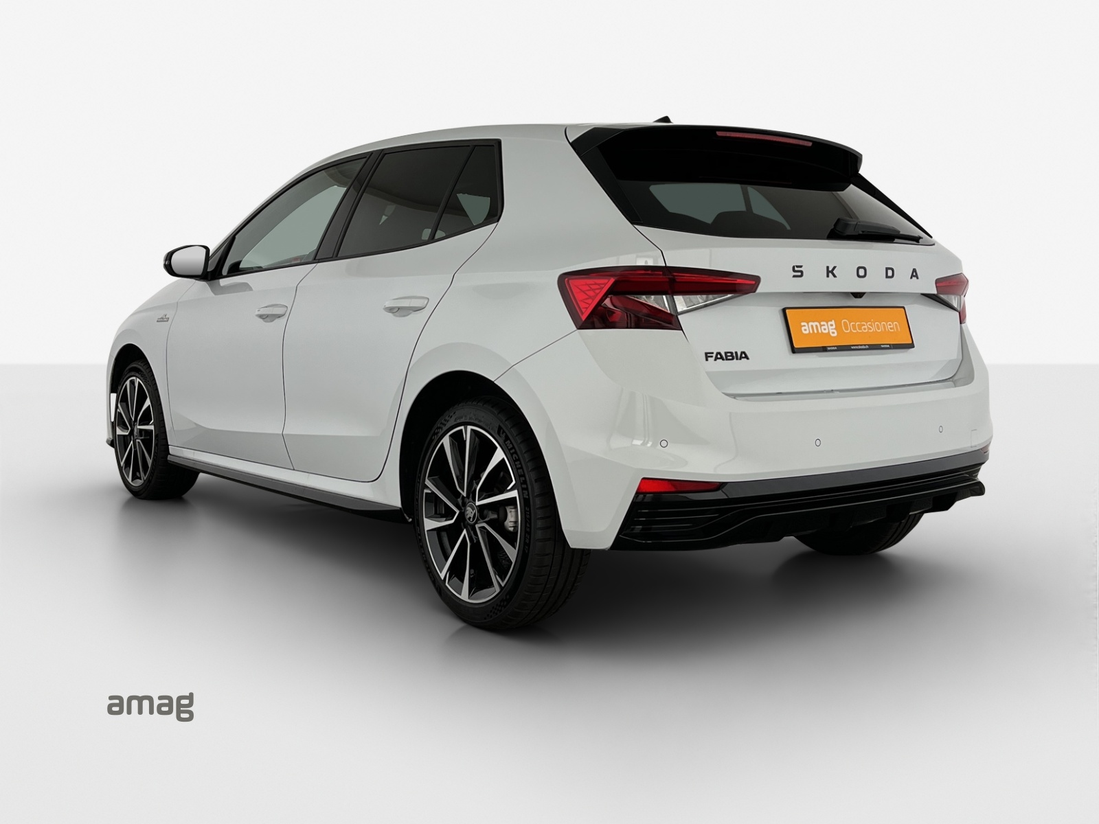 SKODA Fabia 1.5 TSI Monte Carlo DSG-image-2
