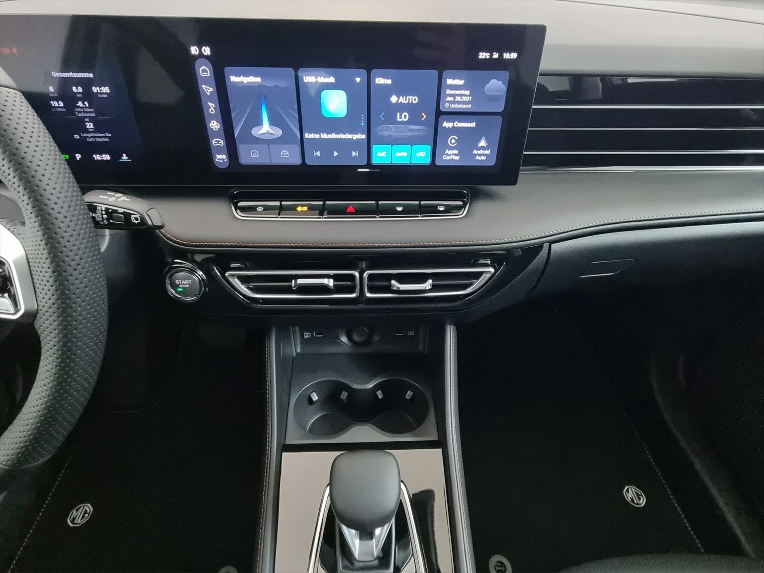 MG MG HS 1.5 T PHEV Luxury-image-9