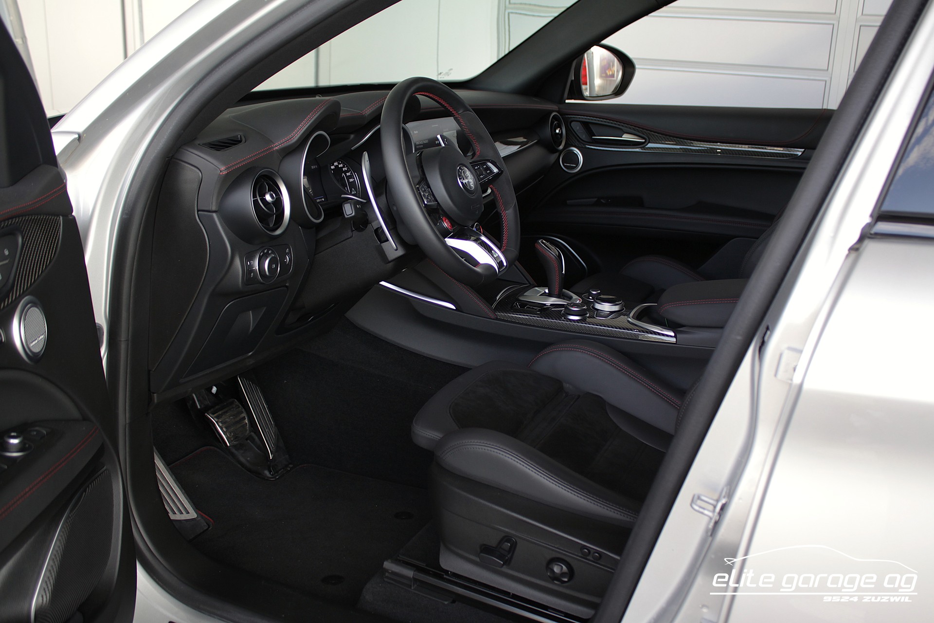ALFA ROMEO Stelvio 2.9 V6 Quadrifoglio Q4 Automatic-image-13