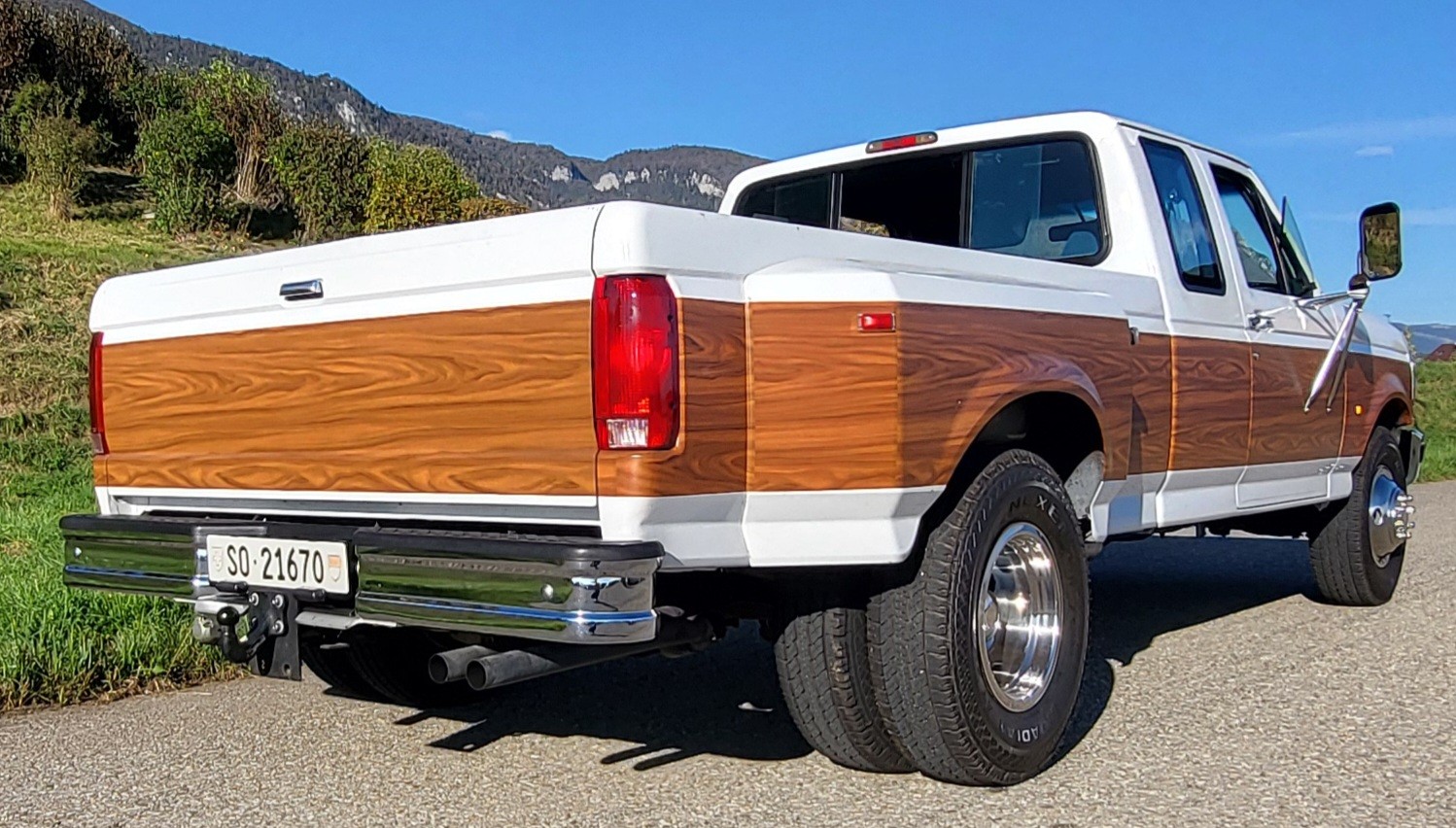 FORD F350-XLT Dually Veteranenfahrzeug 6.10.2026-image-5