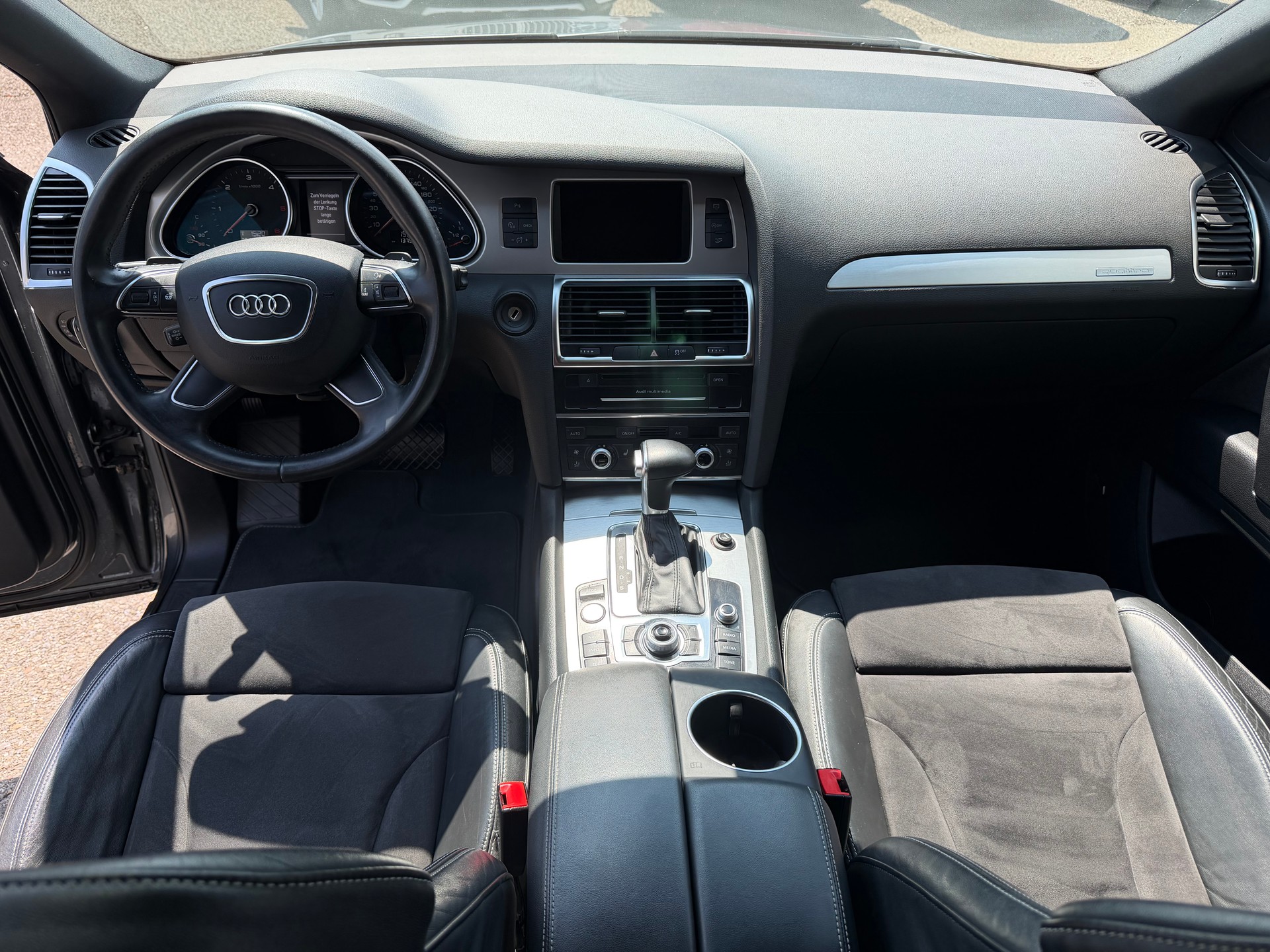 AUDI Q7 3.0 TDI addBlue quattro tiptronic-image-10