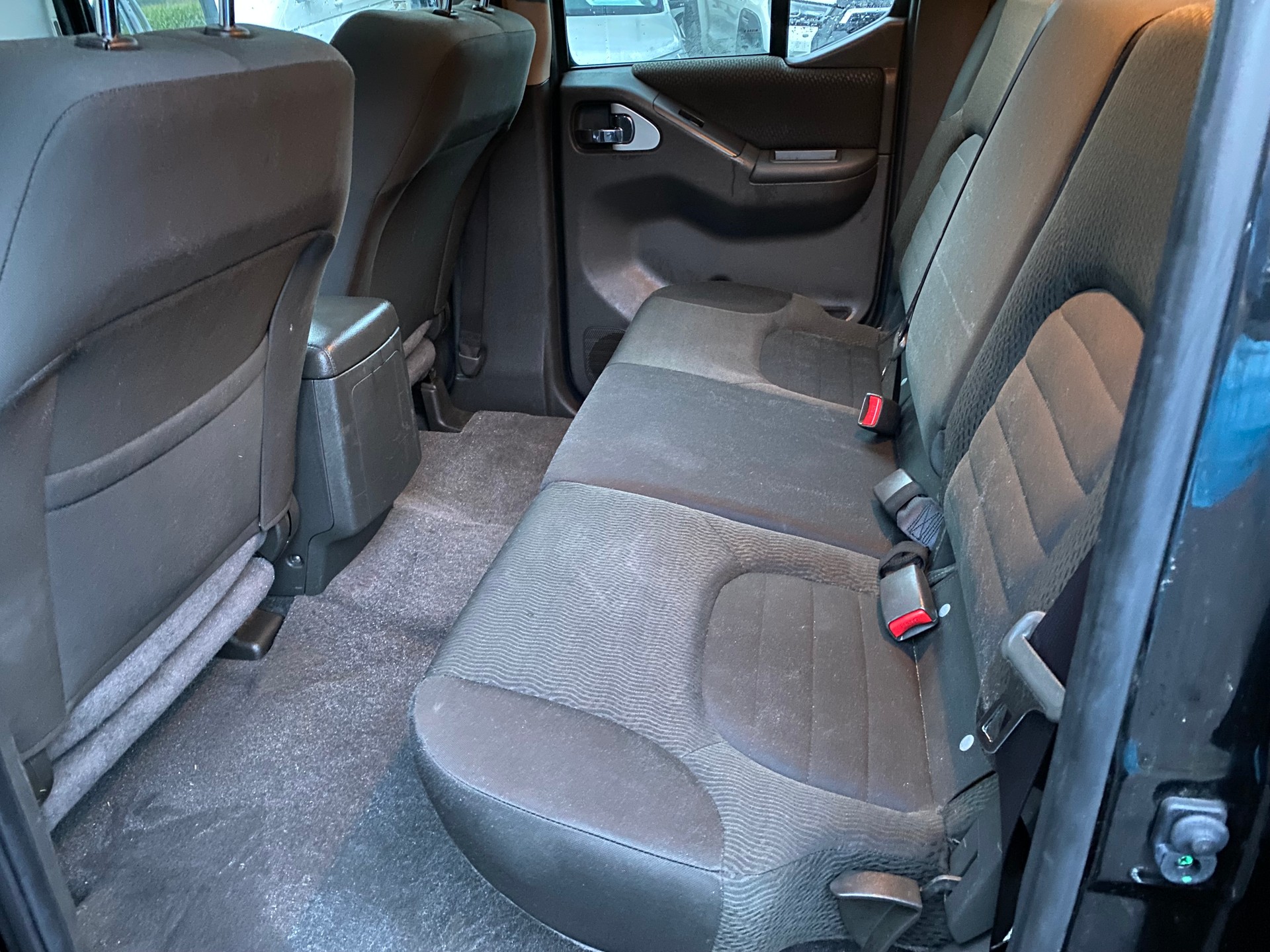 NISSAN Navara Double Cab Platinum EVO 2.5 dCi 4WD A-image-8