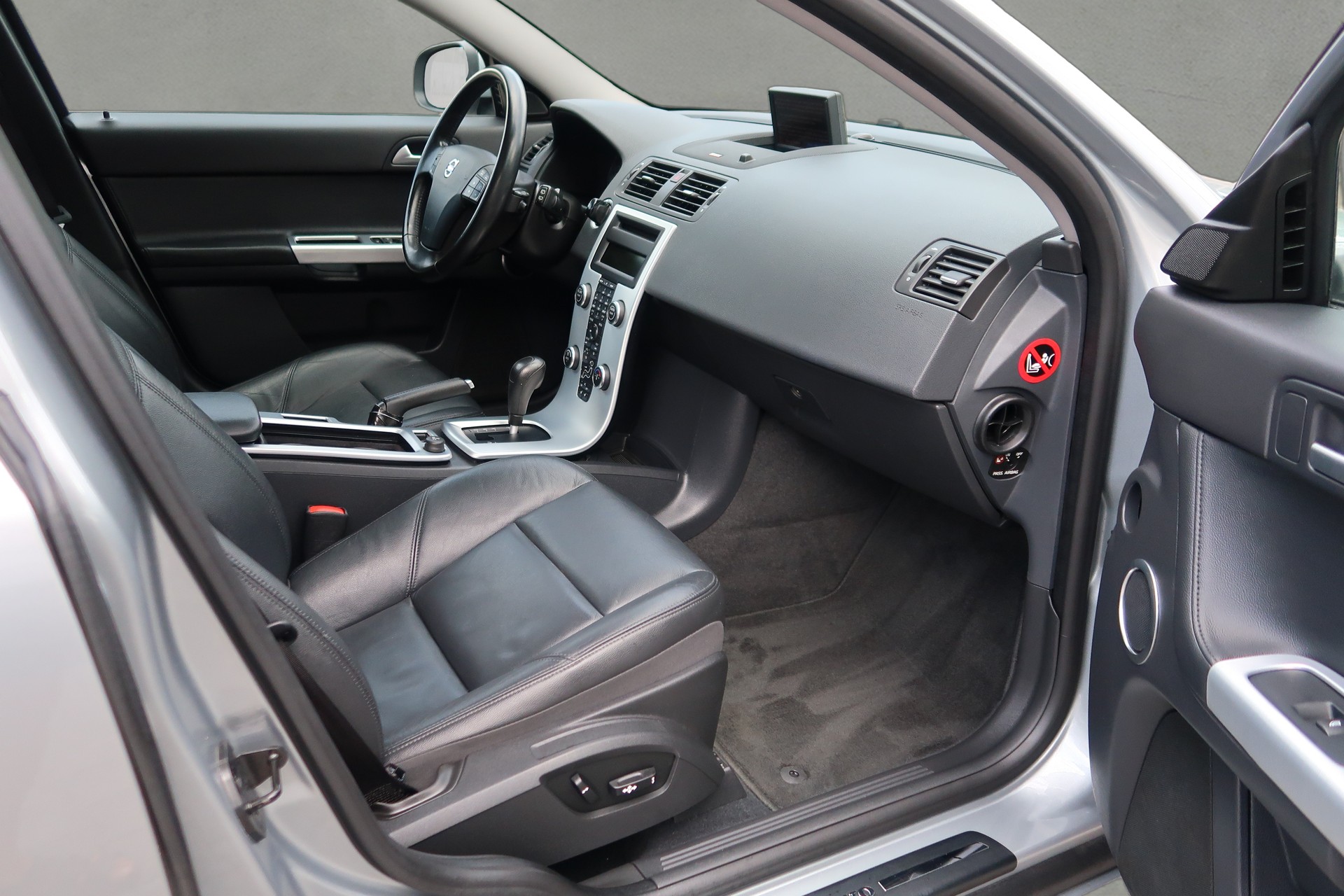 VOLVO V50 T5 AWD Summum Geartronic-image-14