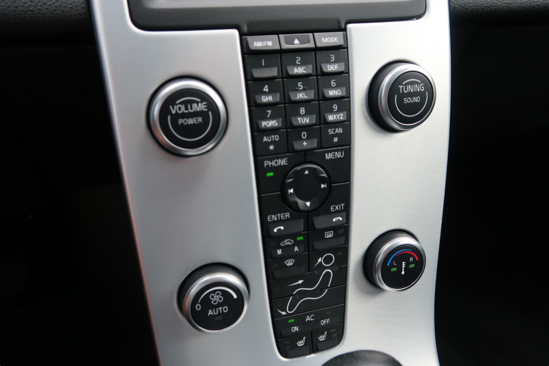 VOLVO V50 T5 AWD Summum Geartronic-image-21