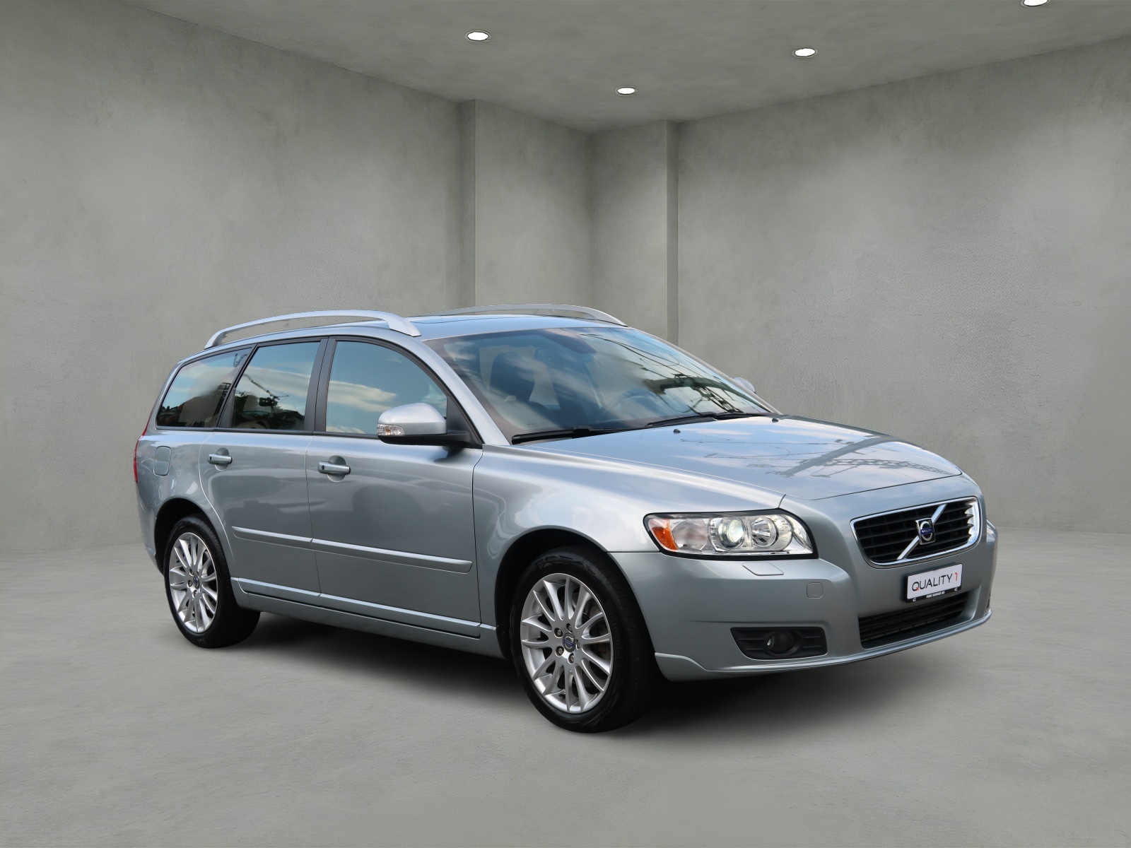 VOLVO V50 T5 AWD Summum Geartronic-showroom-element-2