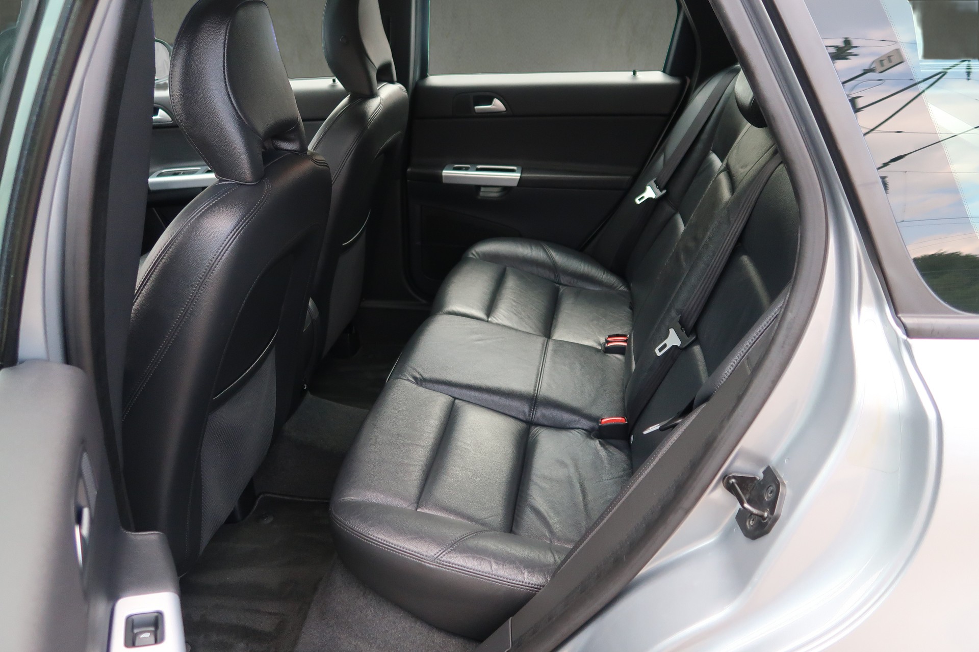 VOLVO V50 T5 AWD Summum Geartronic-image-11