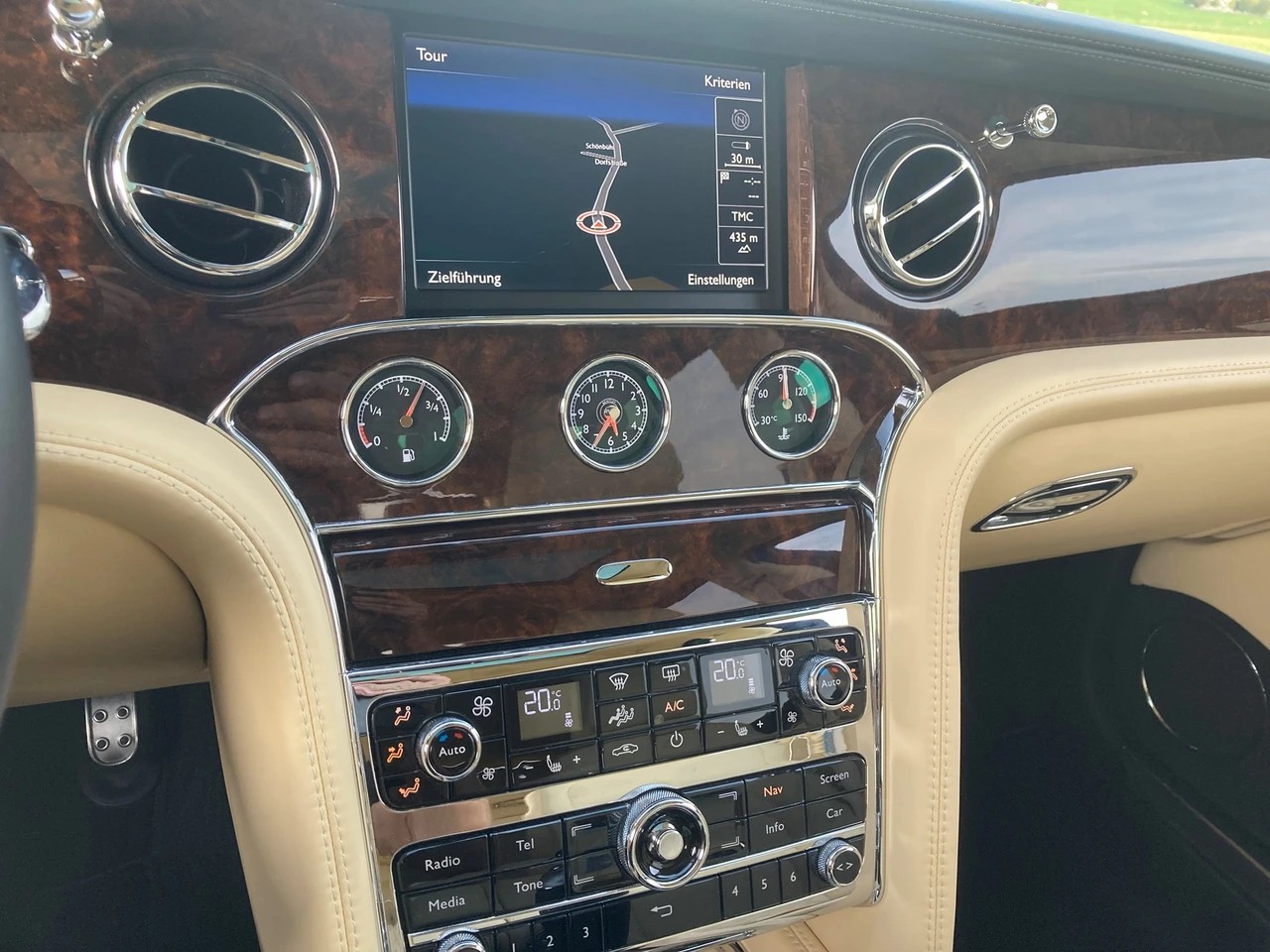 BENTLEY Mulsanne Speed-image-18