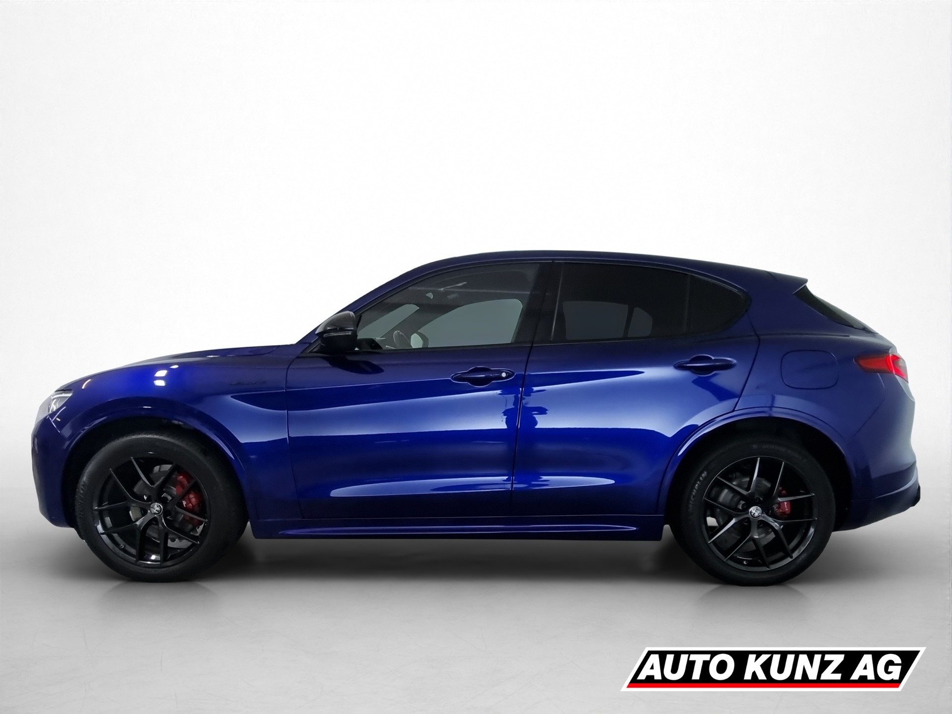 ALFA ROMEO Stelvio 2.0 Q4 280 Veloce-image-2