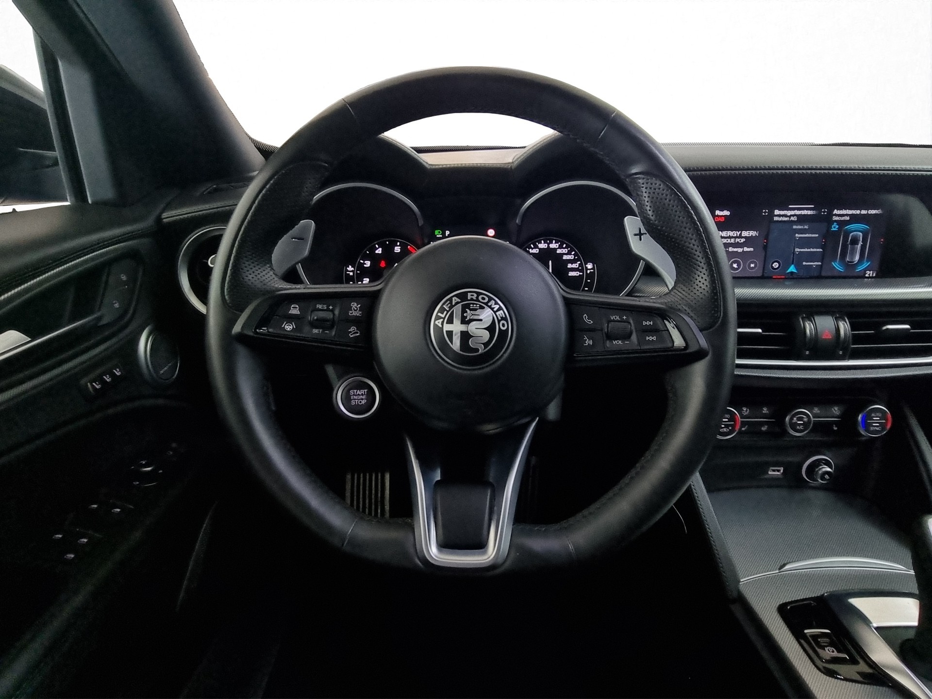 ALFA ROMEO Stelvio 2.0 Q4 280 Veloce-image-8