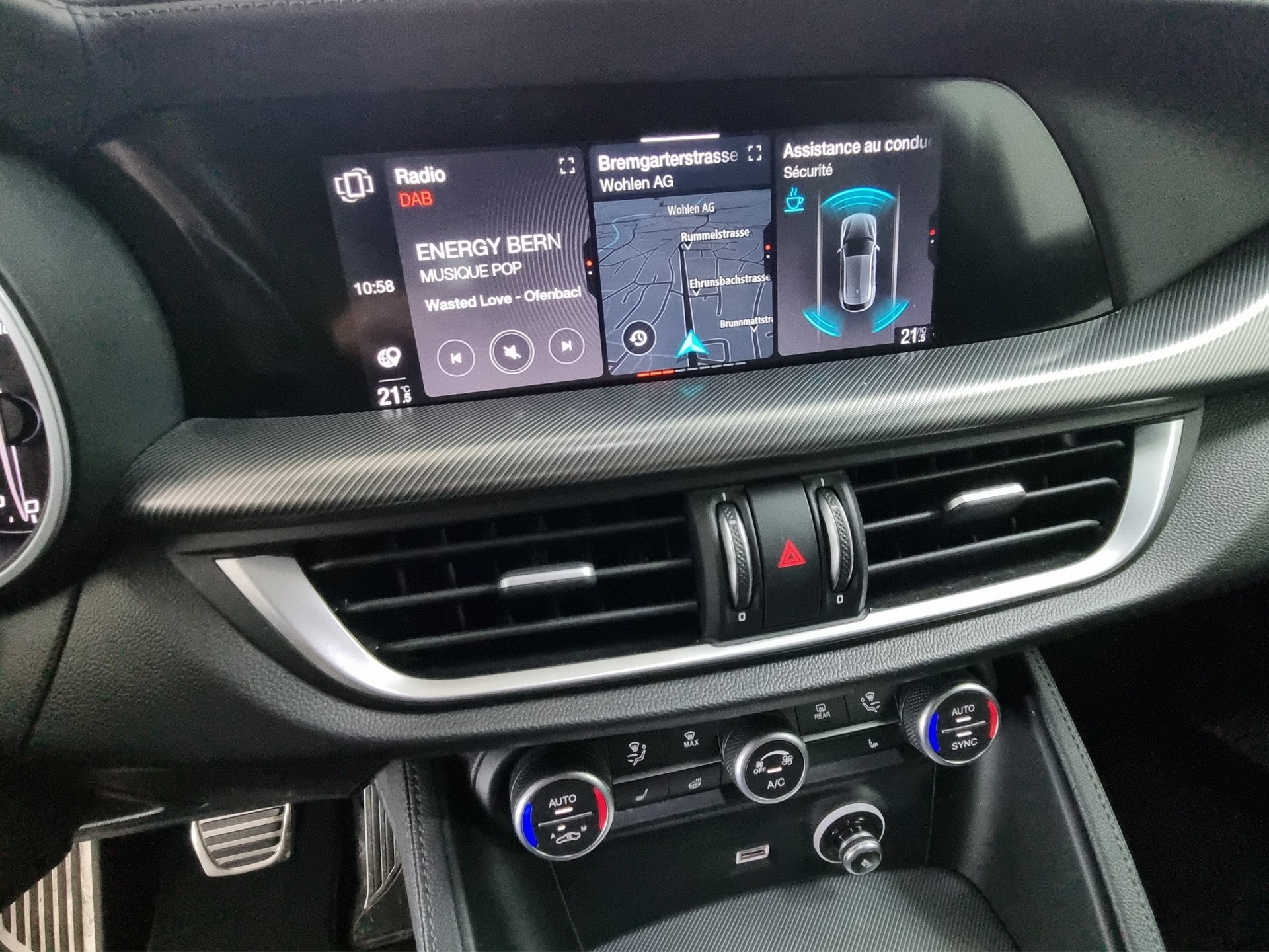 ALFA ROMEO Stelvio 2.0 Q4 280 Veloce-image-13