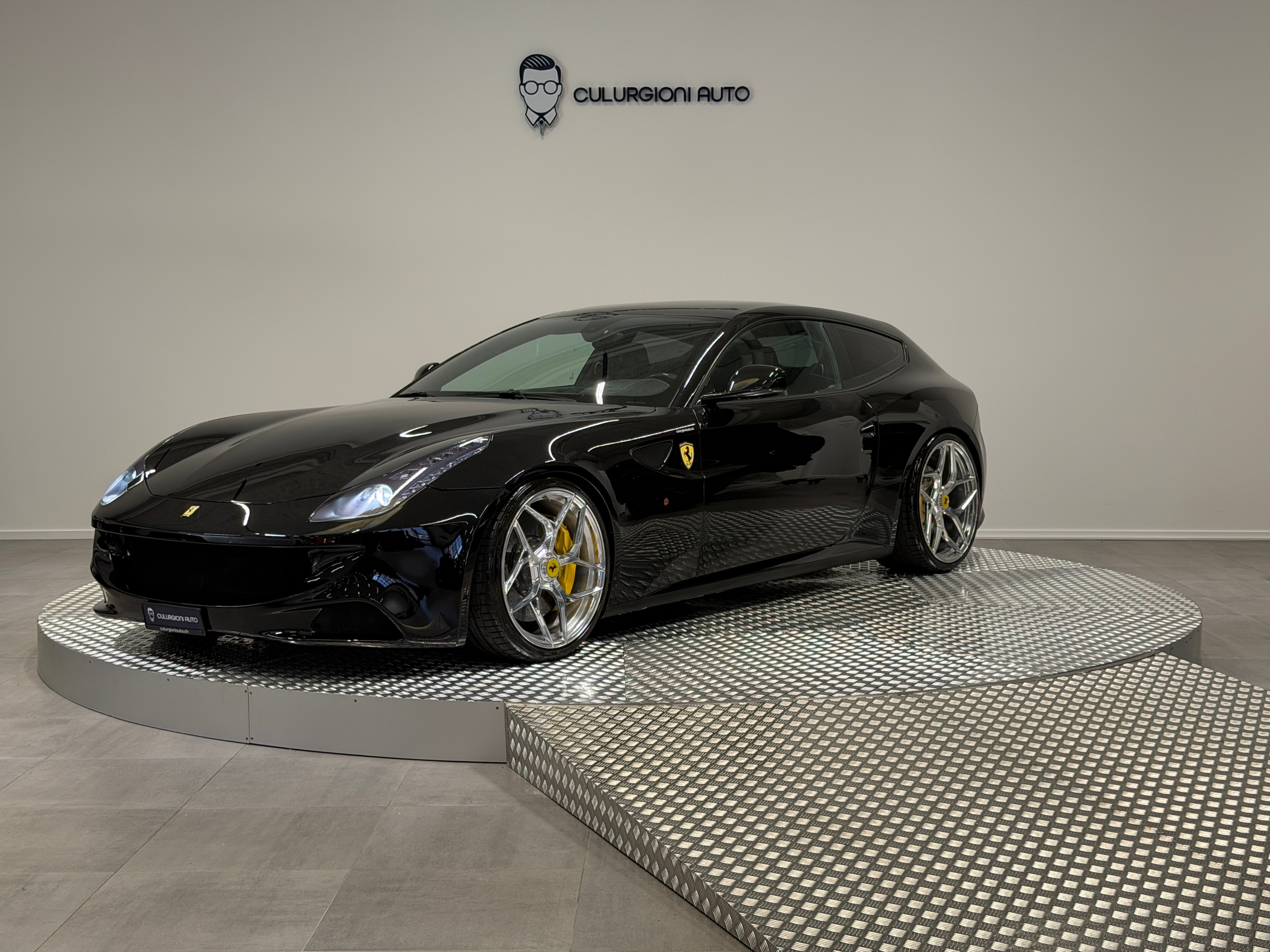 Ferrari FF