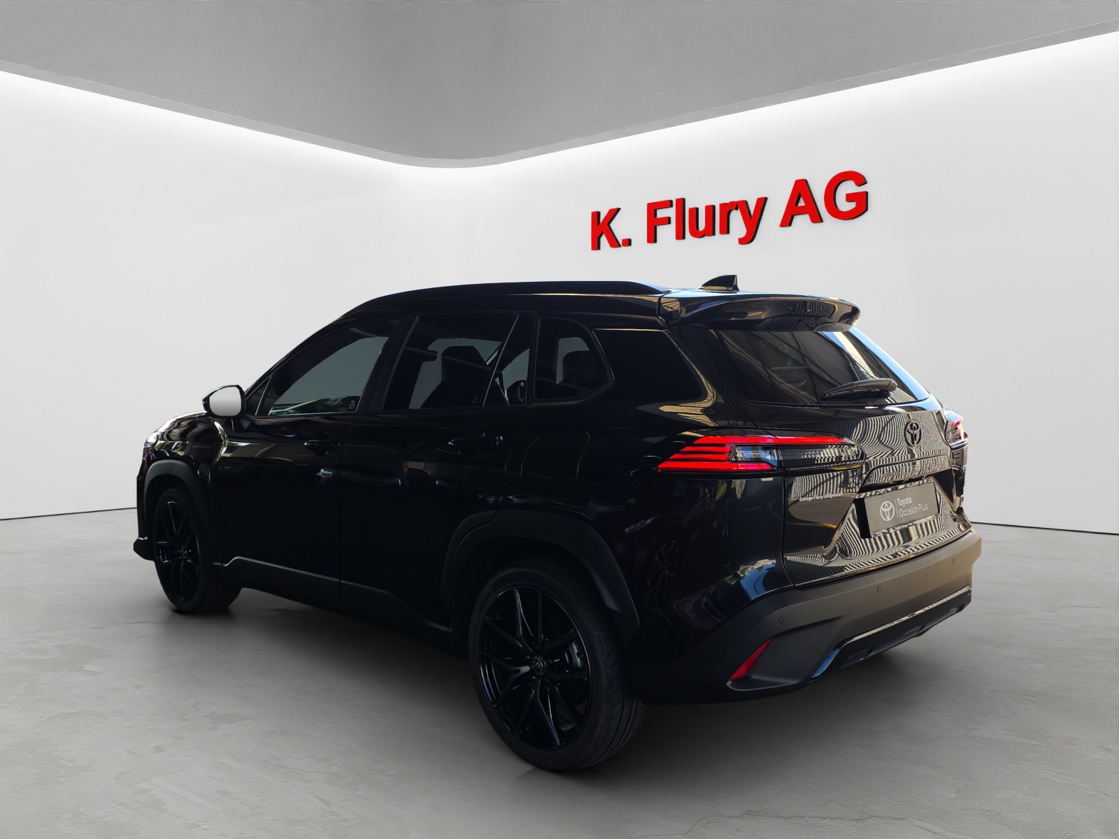 TOYOTA Corolla Cross 2.0 HSD GR Sport AWD-i-image-2
