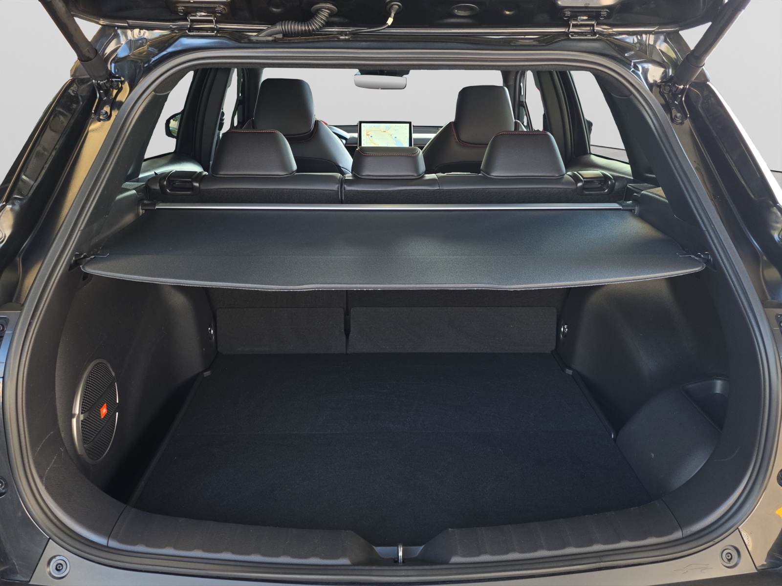 TOYOTA Corolla Cross 2.0 HSD GR Sport AWD-i-image-13